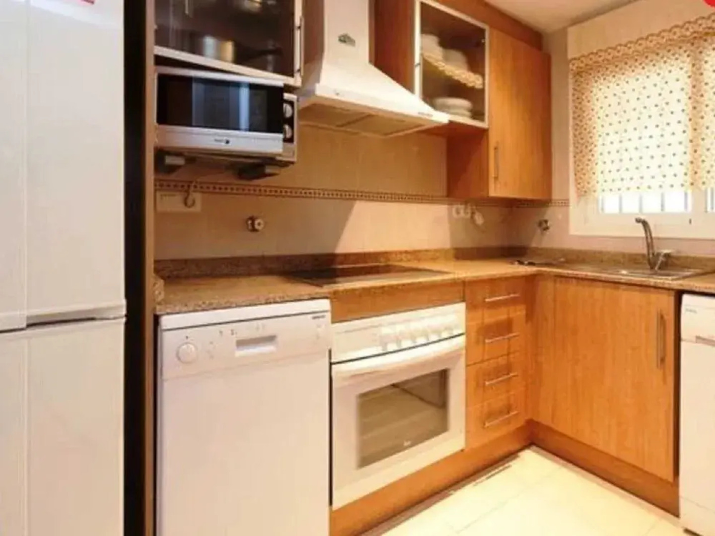 Apartamentos Cala Blanca