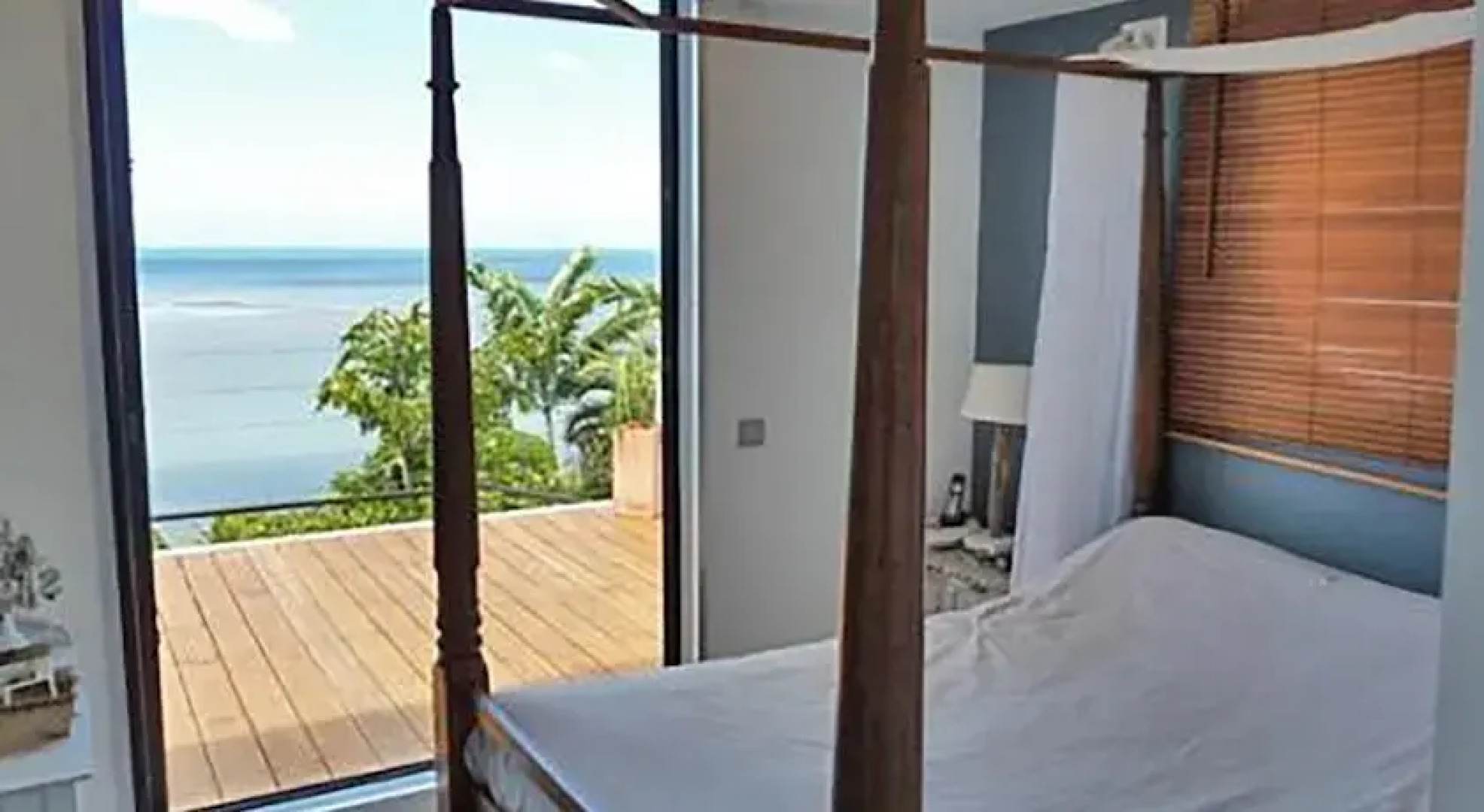 Designers Home facing the Lagoon