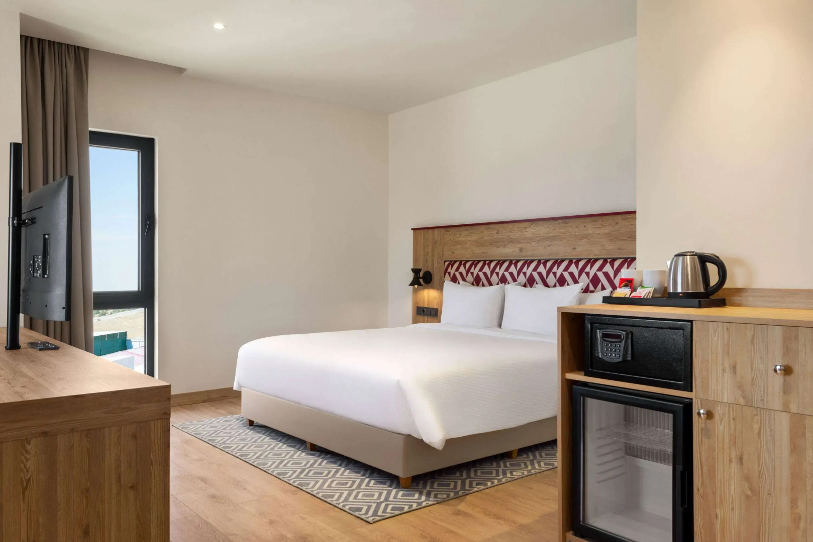 Отель Ramada Encore by Wyndham Zomin