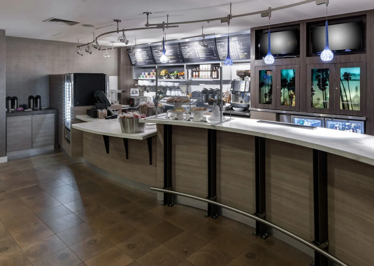 Courtyard by Marriott Santa Clarita Valencia