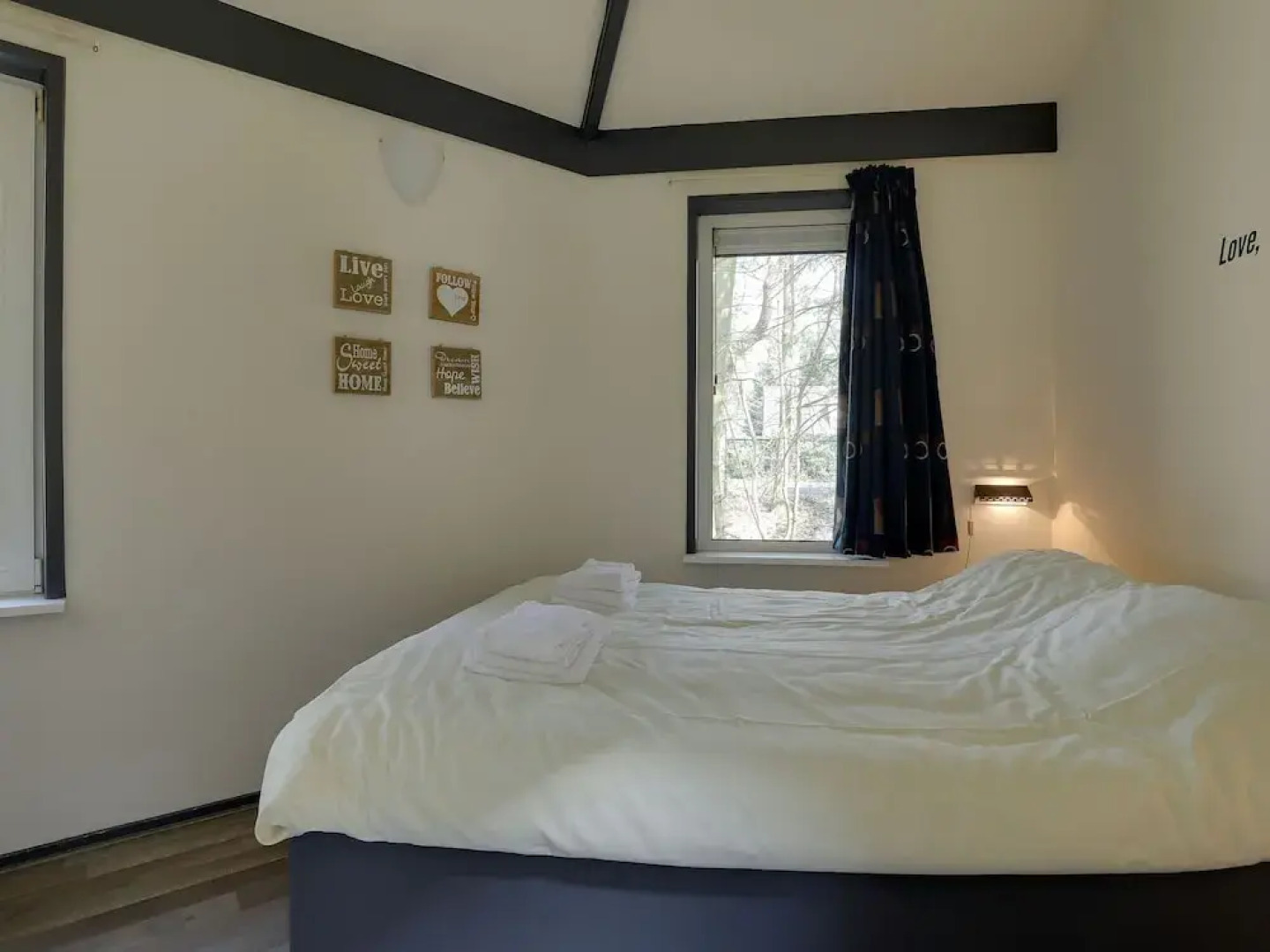 Cozy Bungalow in Harderwijk With a Shared Pool