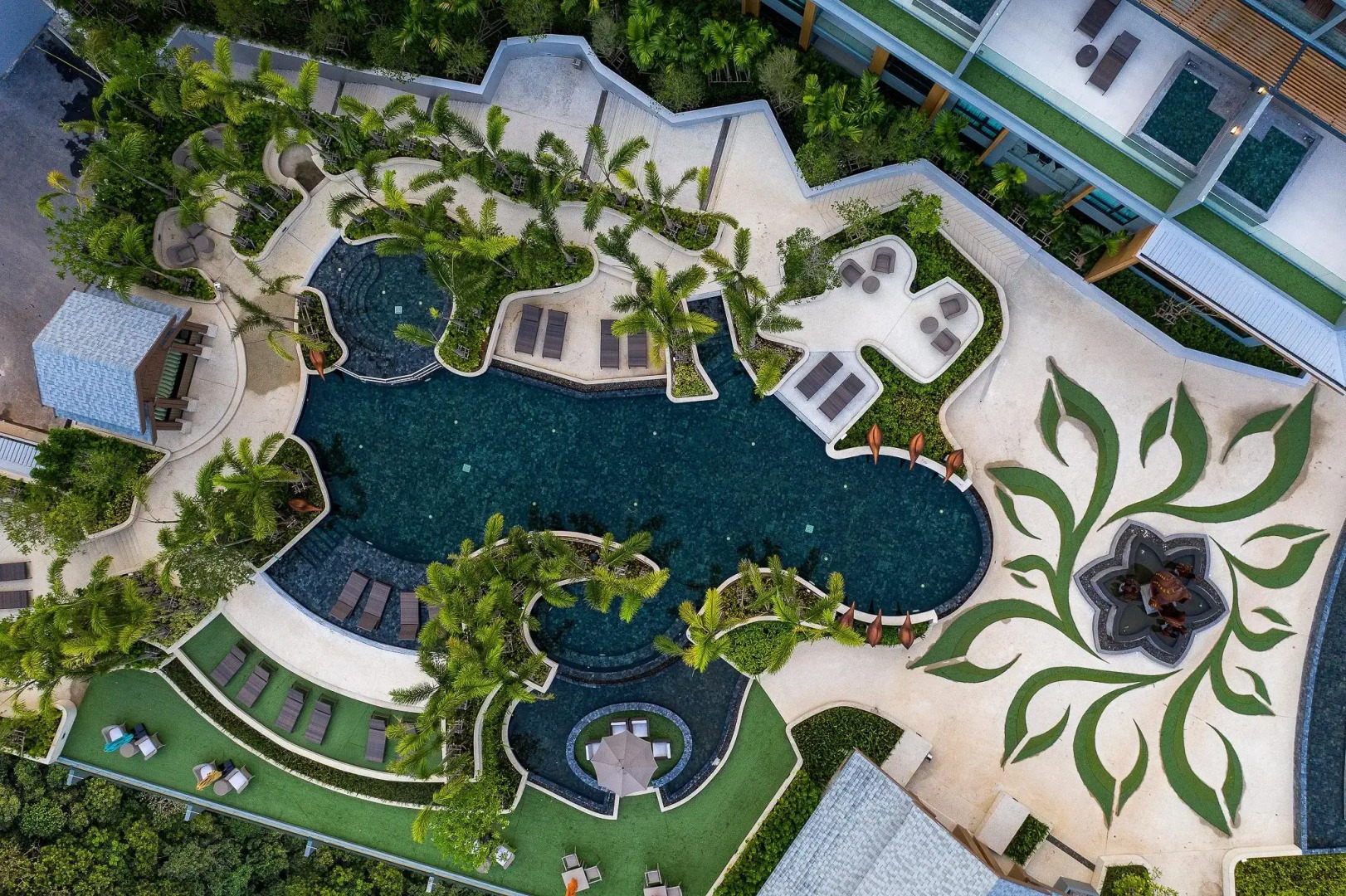 Курортный отель MIDA Grande Resort Phuket