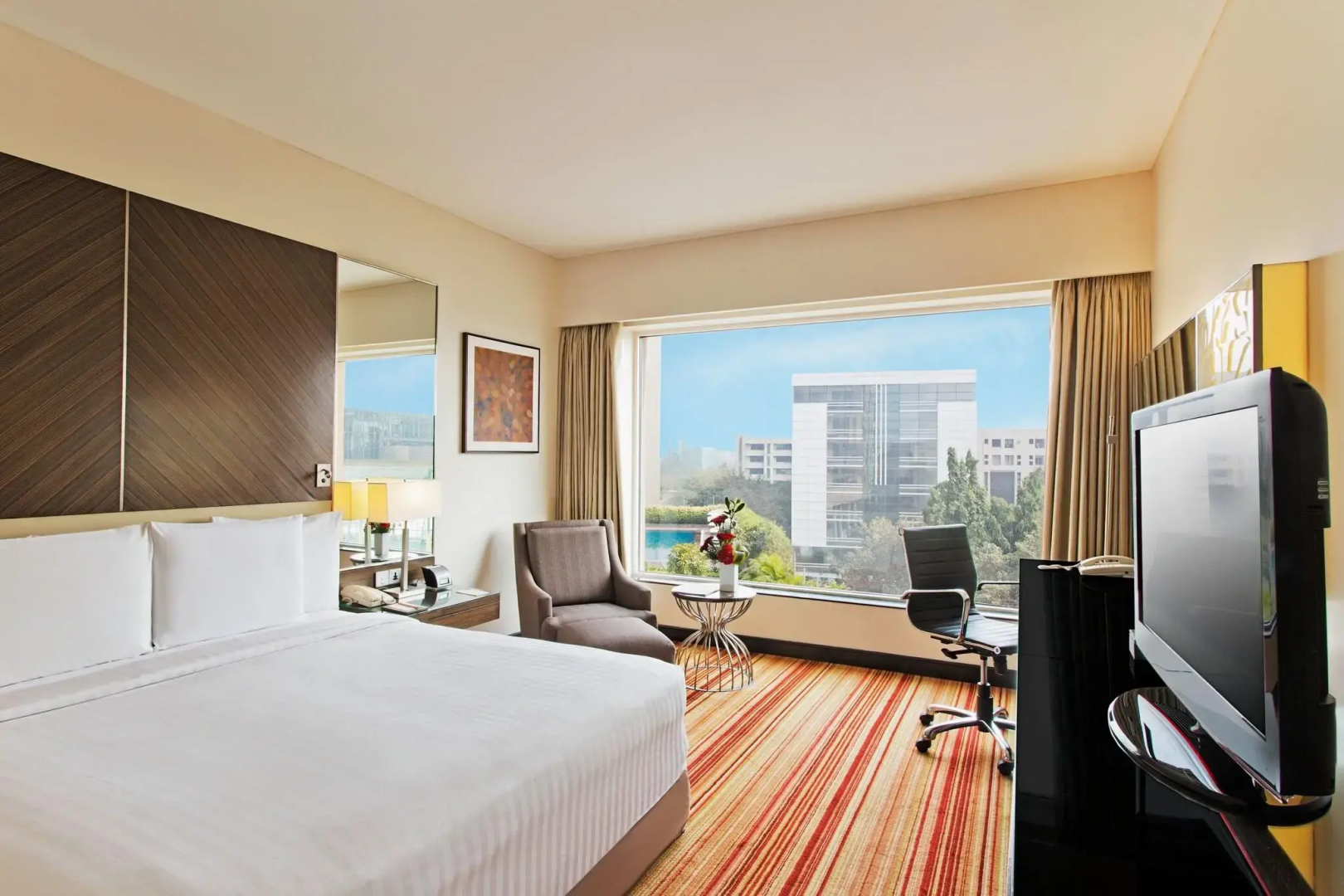 Courtyard by Marriott Mumbai International Airport
