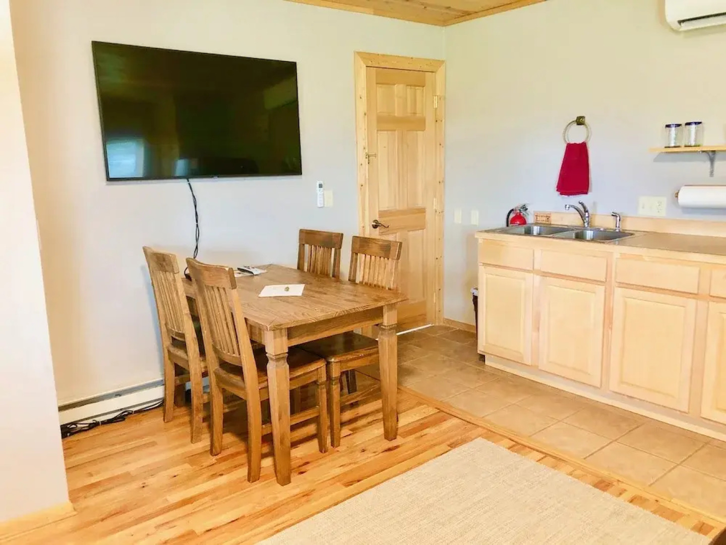 Canyon Cabins Lodging