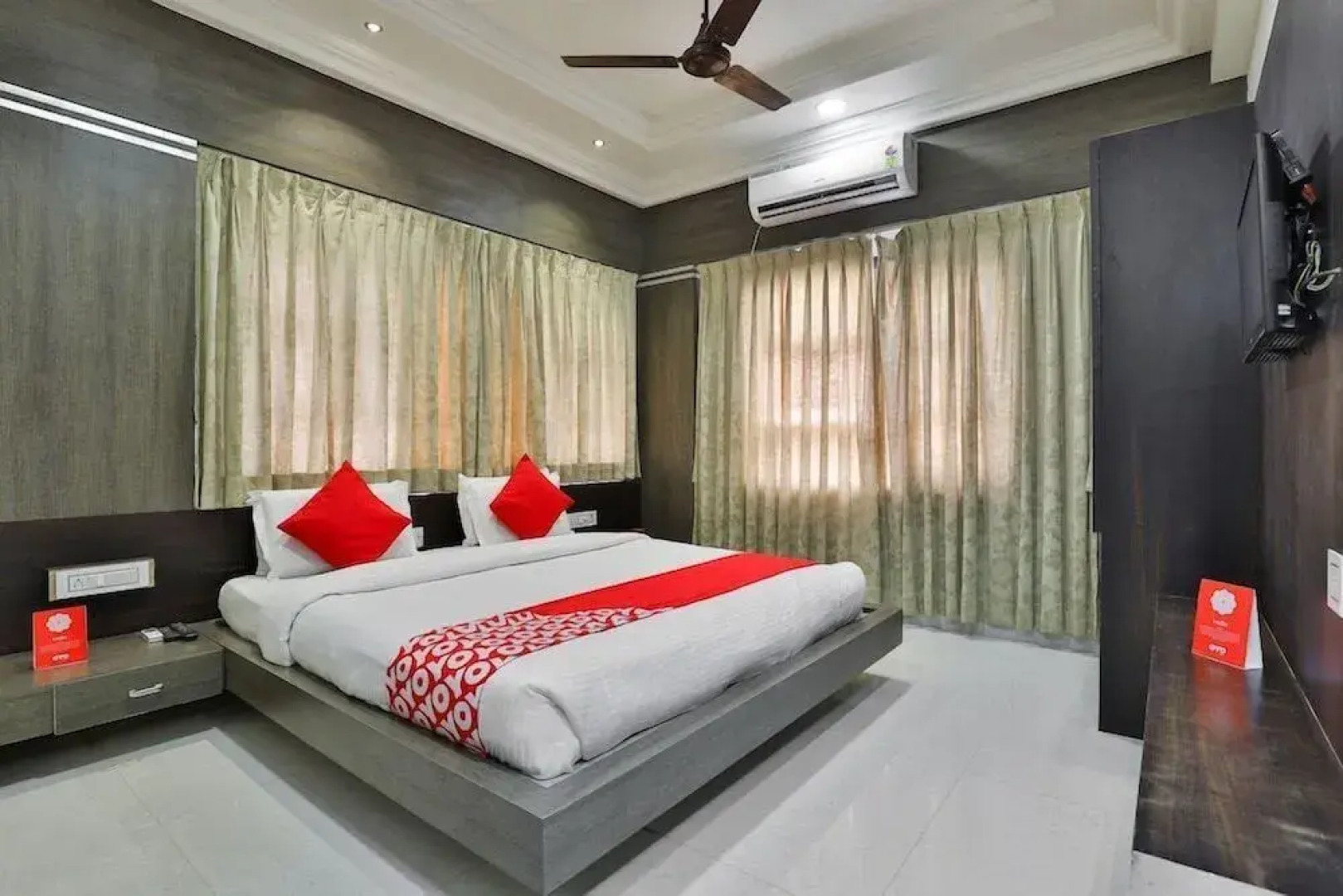 Hotel The City Palace Dwarka