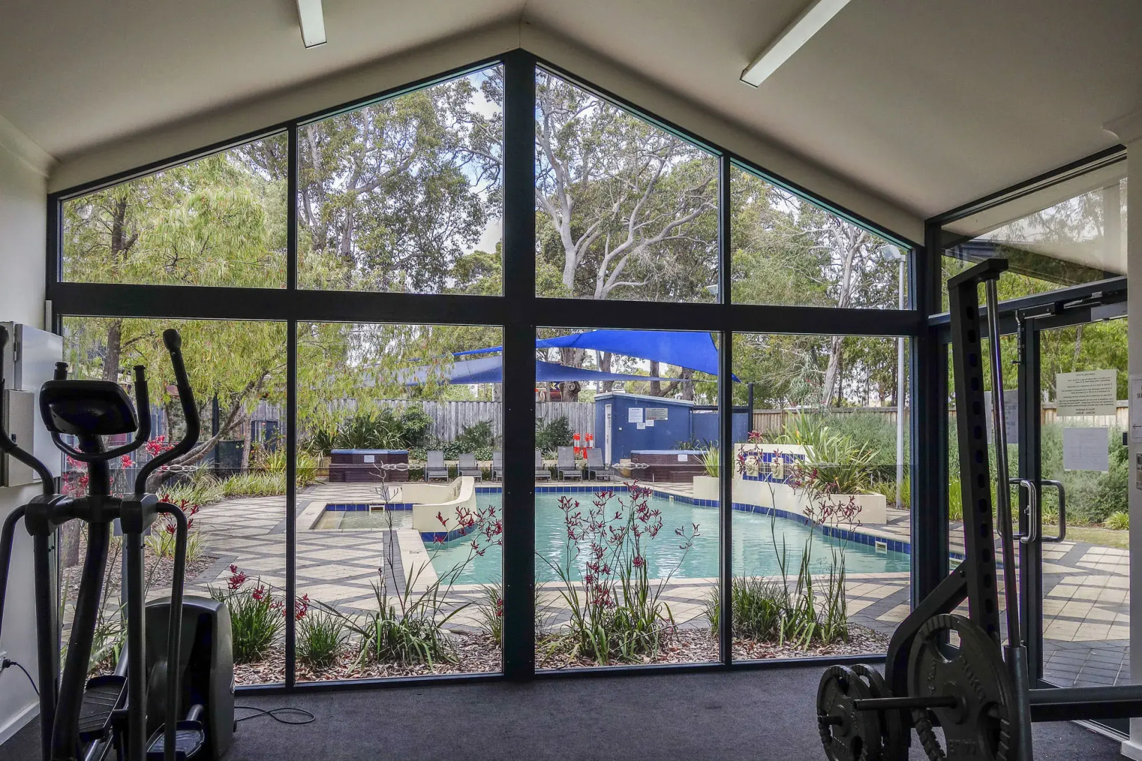 Leeuwin Apartments
