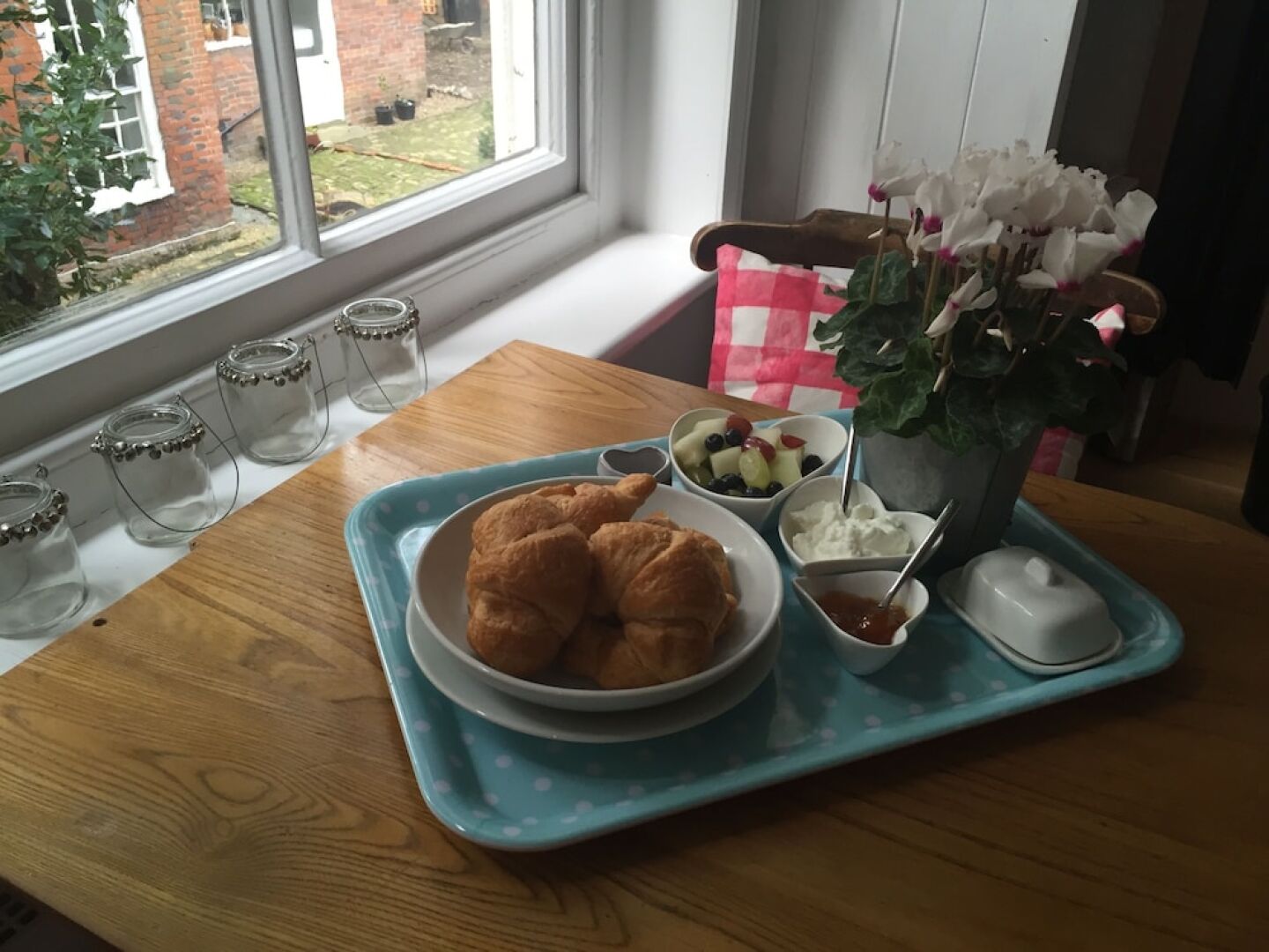 Rooms at no Three, Chameleon House