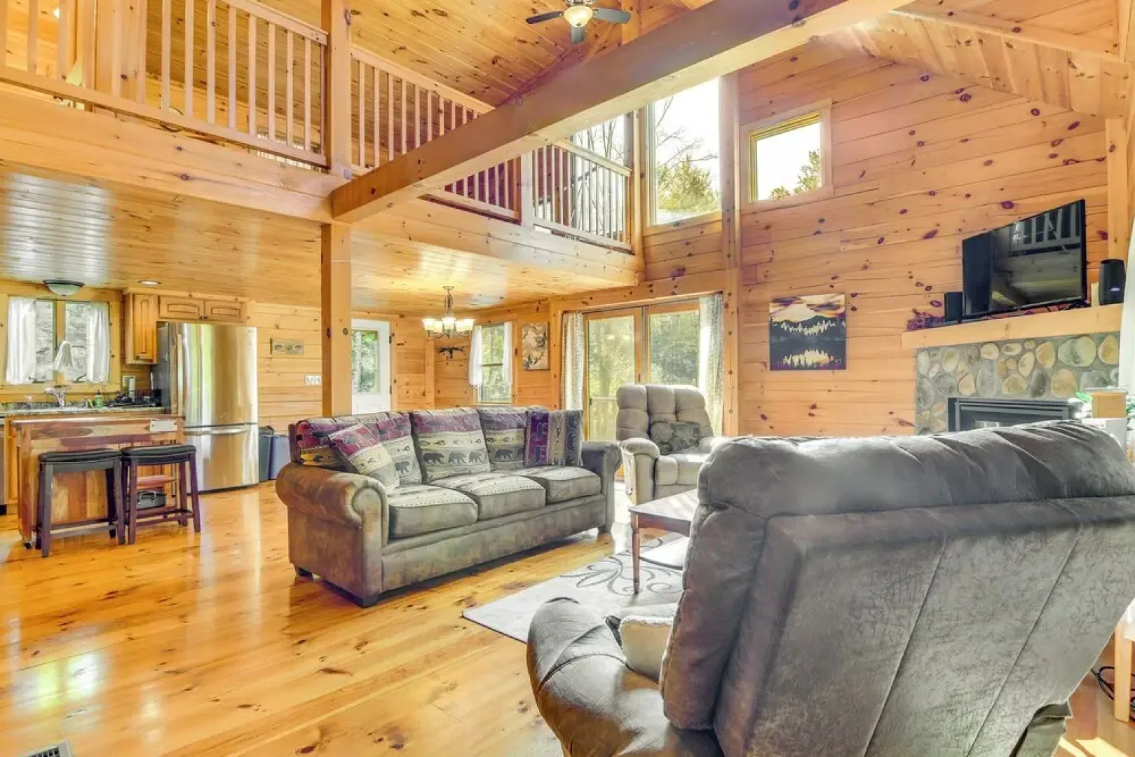 Scenic Franconia Cabin ~ 6 Mi to Cannon Mountain!