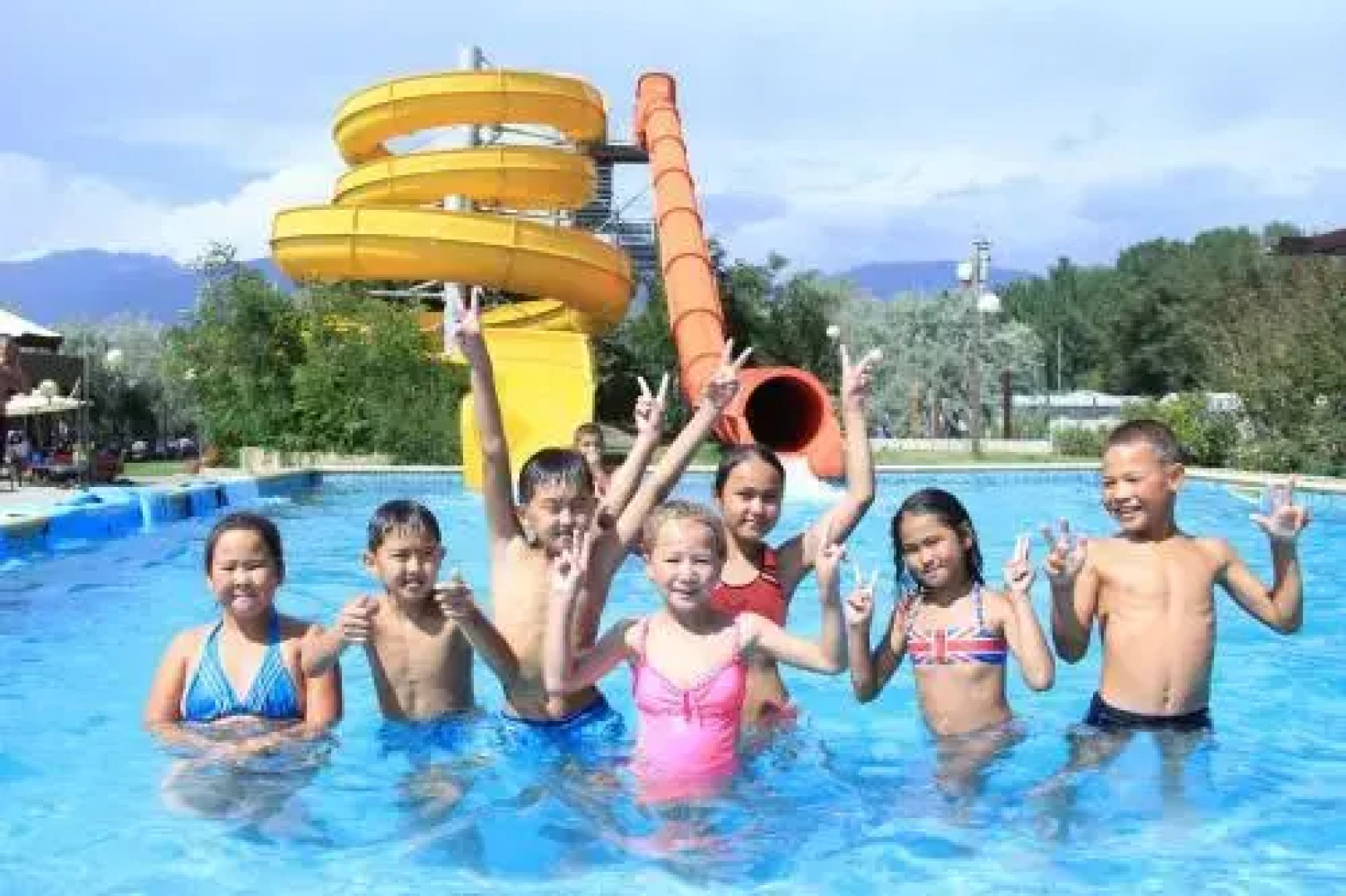 Karven 4 Seasons Resort