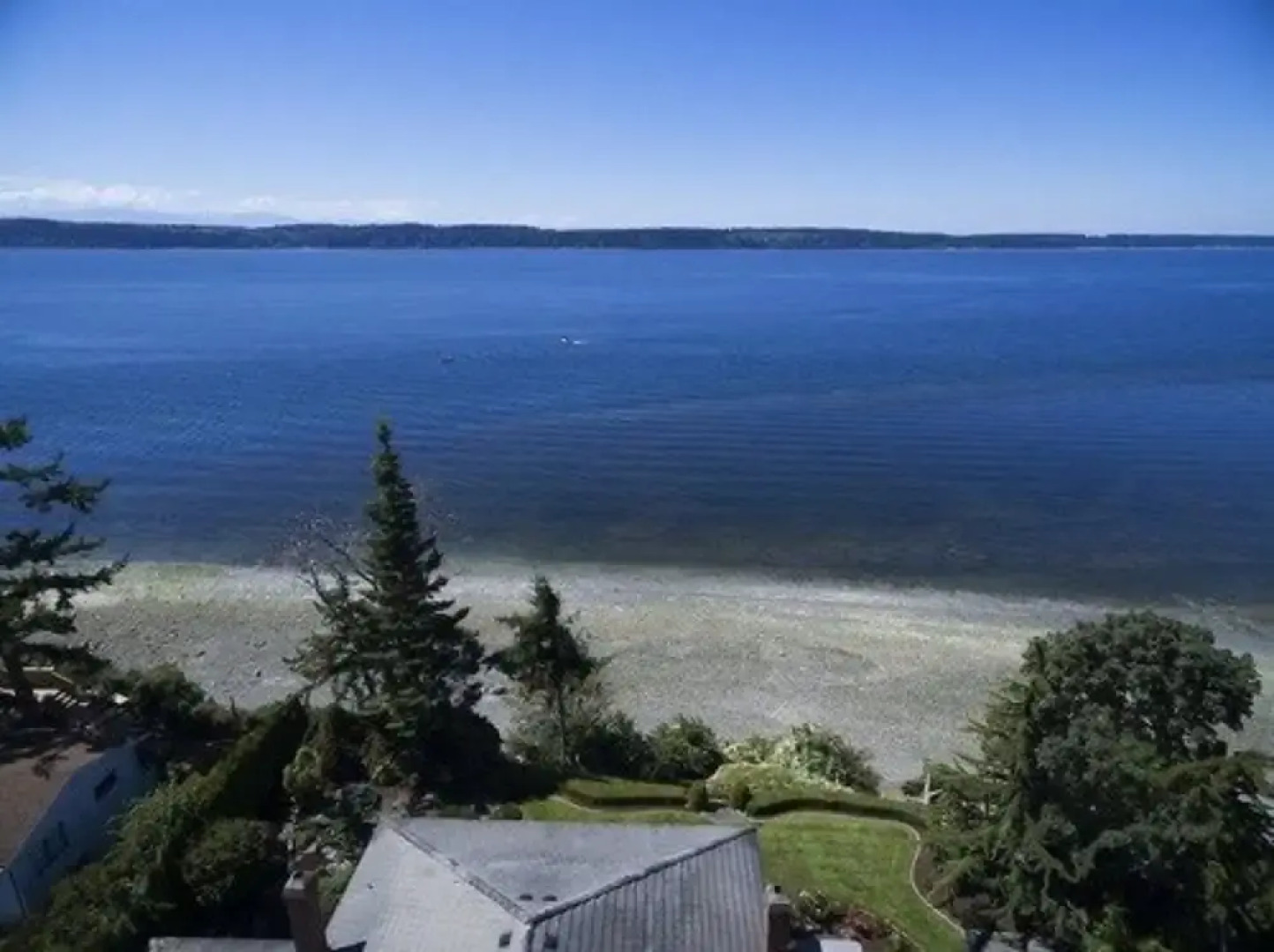 Sea Mist Waterfront Inn