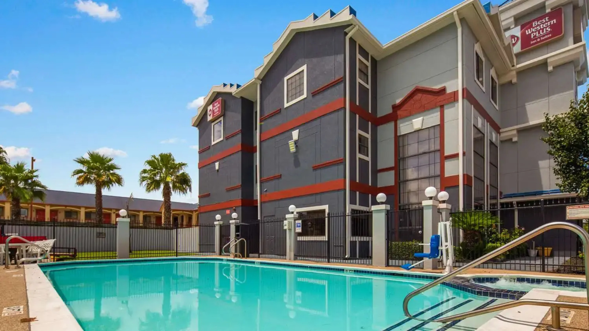 Best Western Plus Northwest Inn & Suites