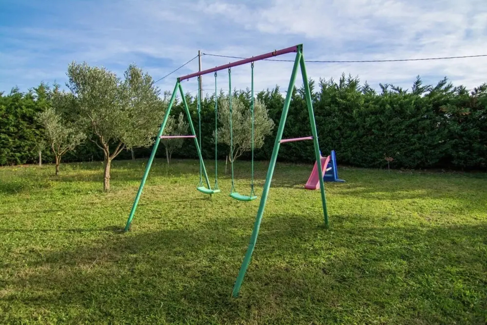 Villa With 2 Bedrooms in Montfrin, With Wonderful sea View, Private Po