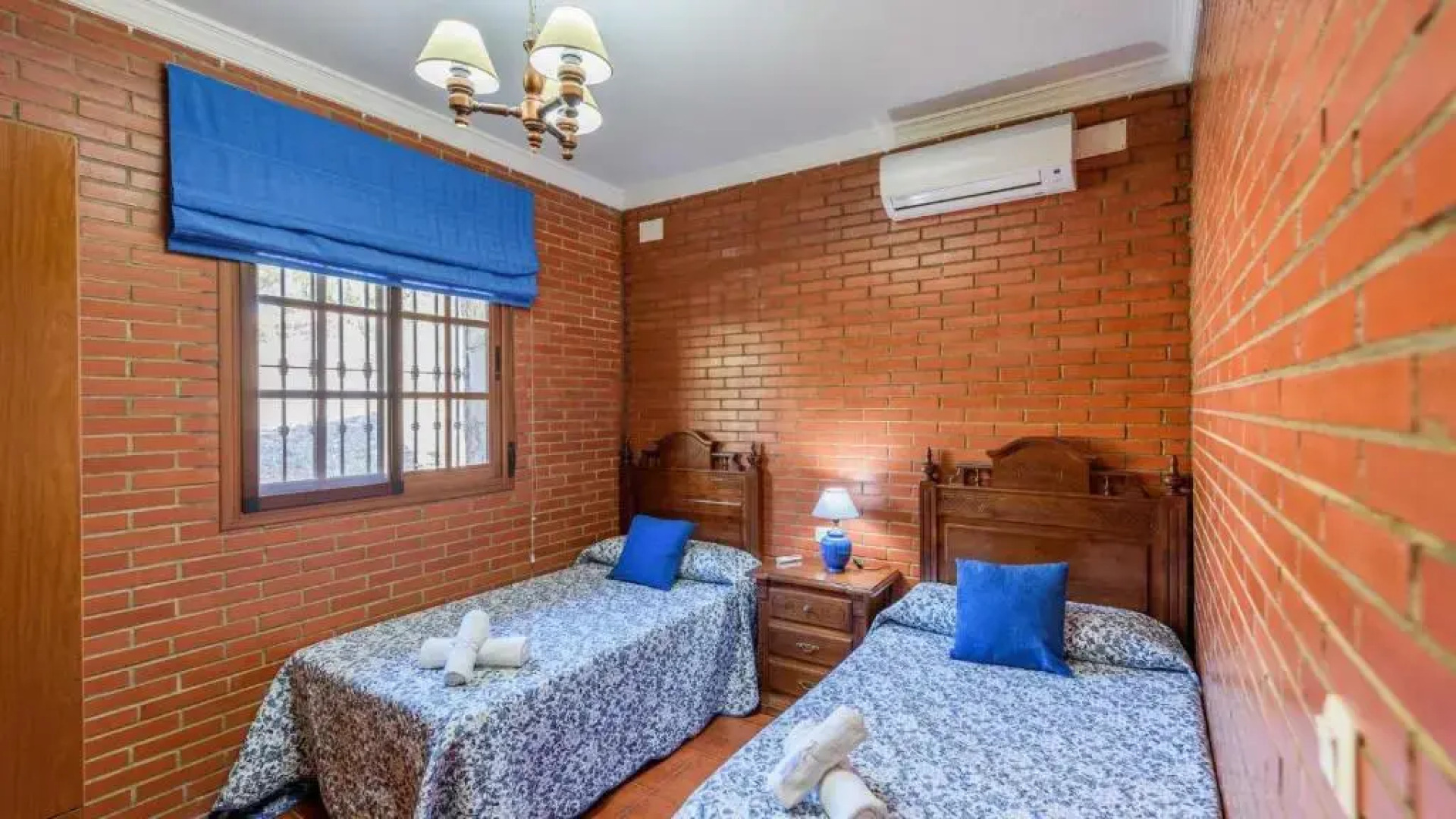 Casa Barrera El Gastor by Ruralidays