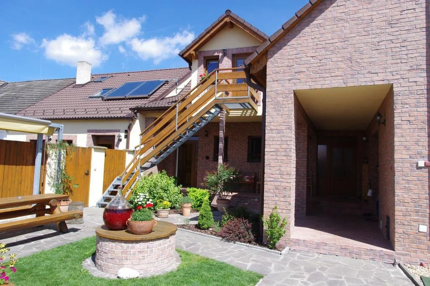 Ubytování a apartmány Sluníčko