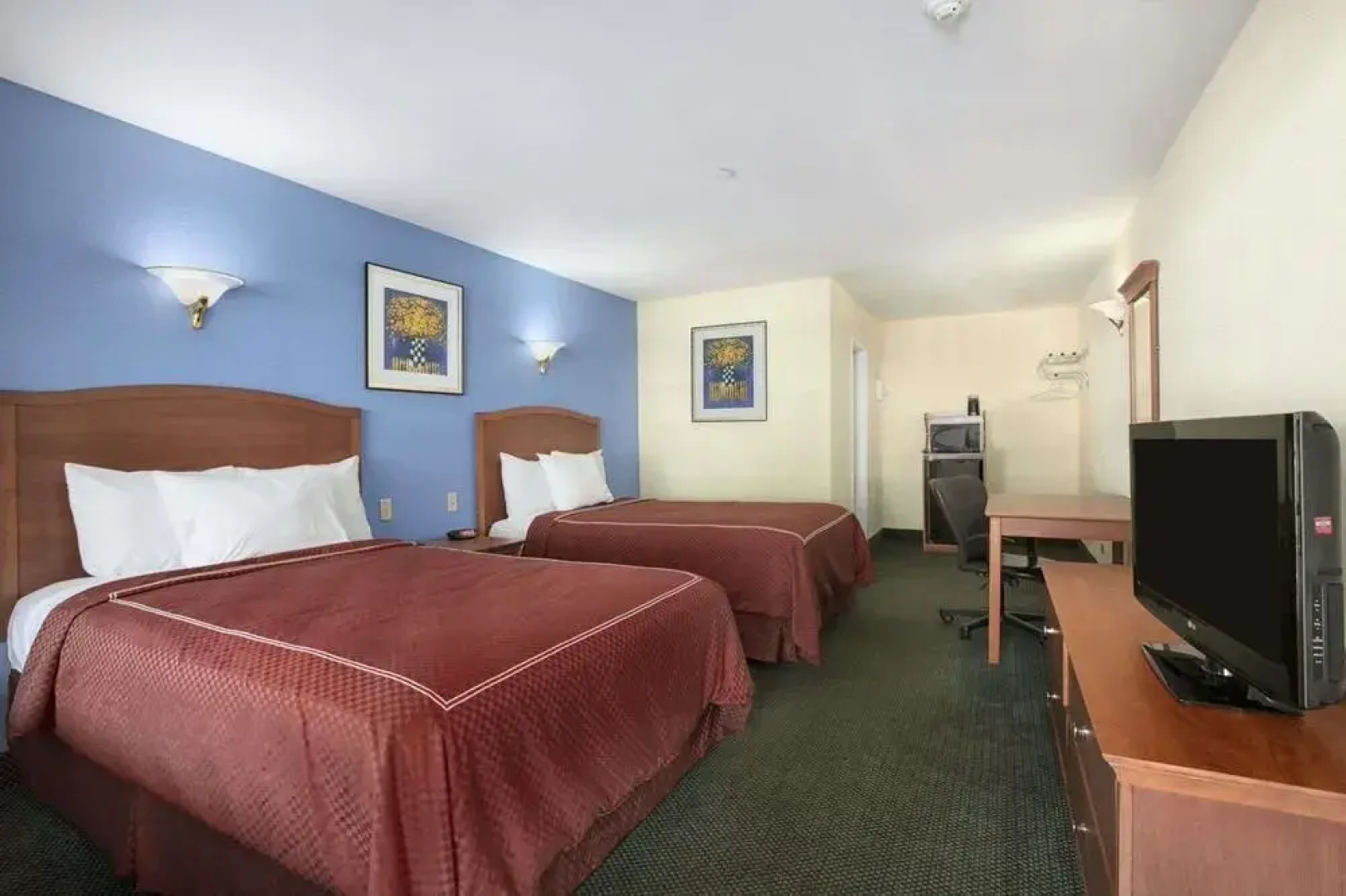 Saw Mill River Motel