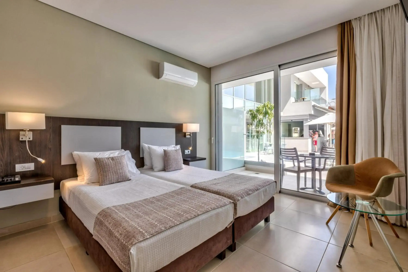 White Olive Premium Laganas - All Inclusive