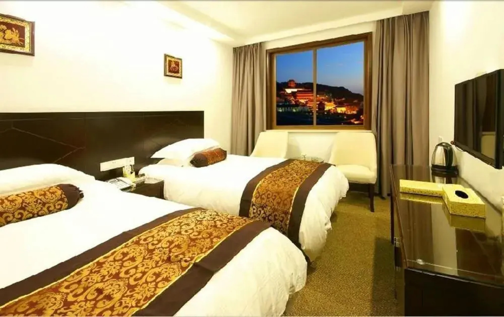 Xiqi Tianxishe (Putuoshan Scenic Area)