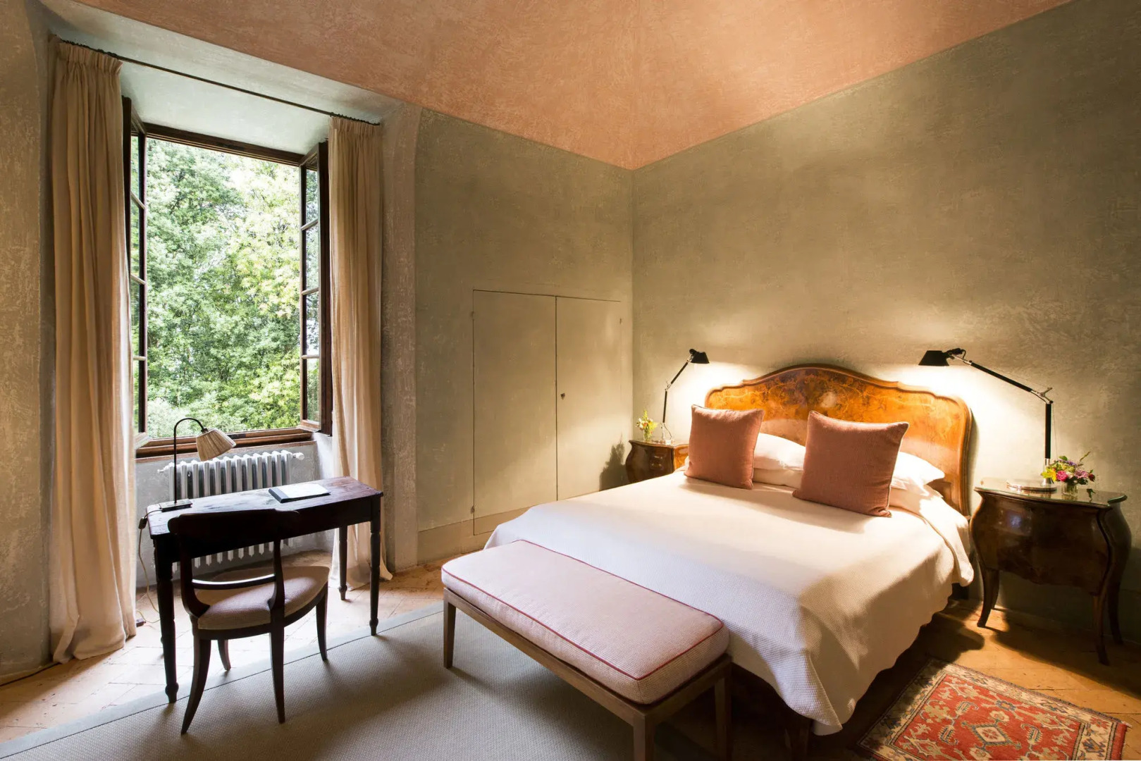 Borgo Pignano Volterra Tuscany