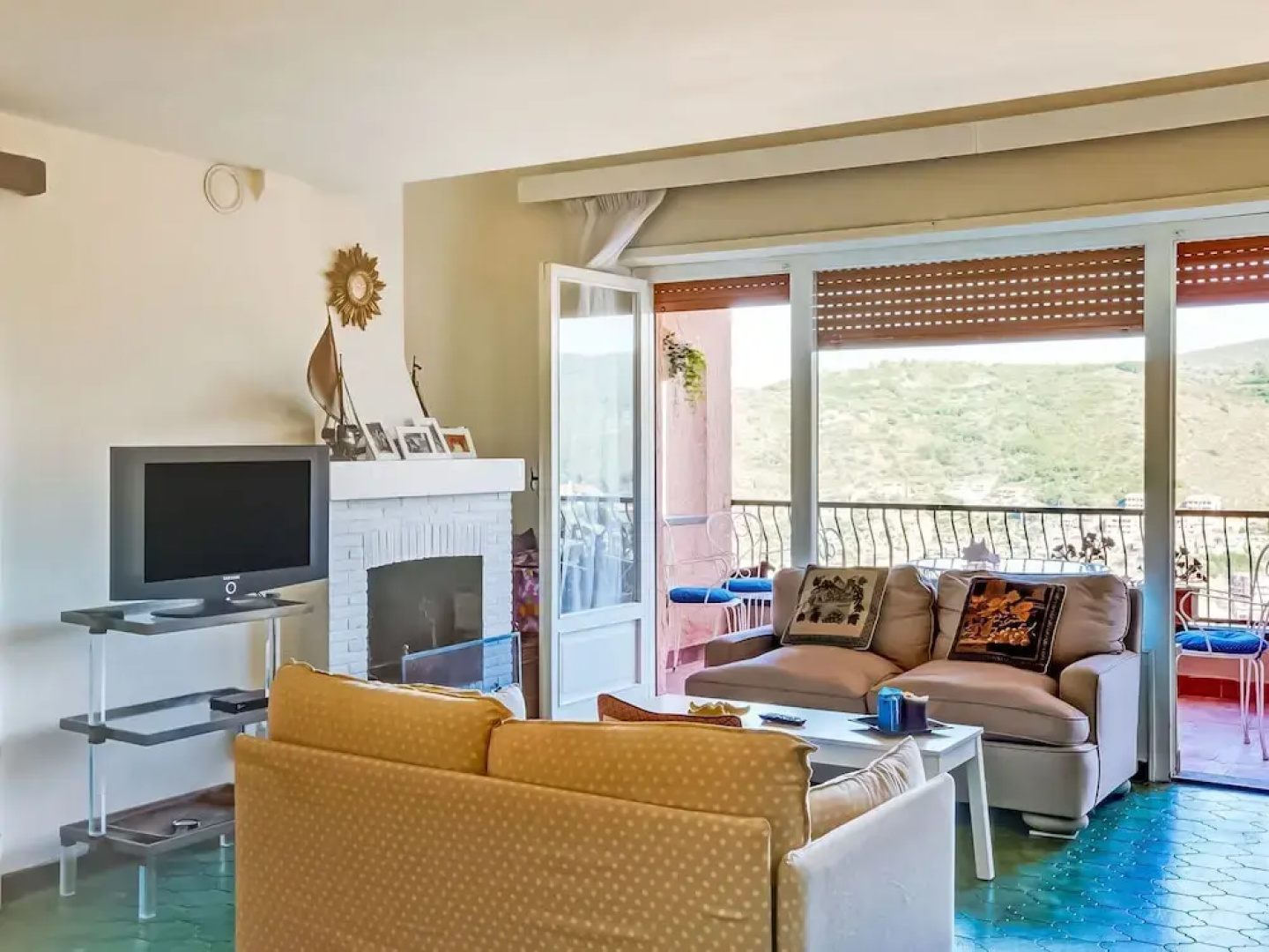 Inviting Apartment in Porto Santo Stefano near Sea Beach