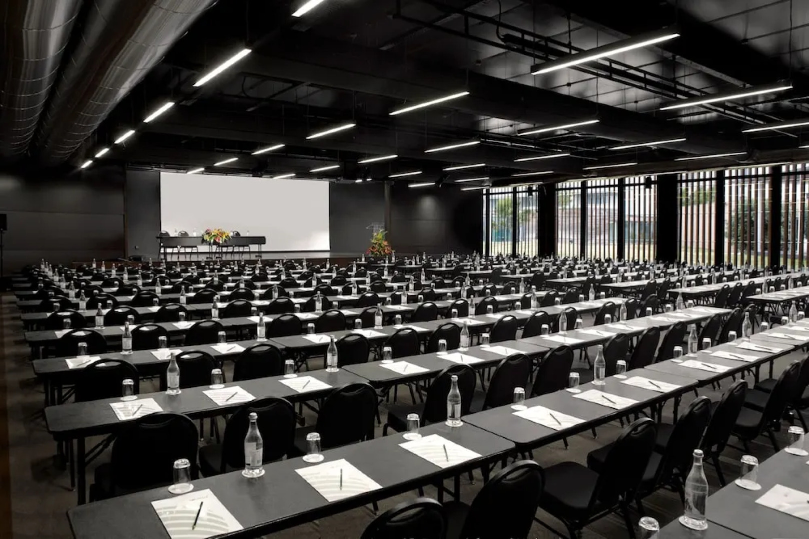 Aqualuz Troia Rio by The Editory