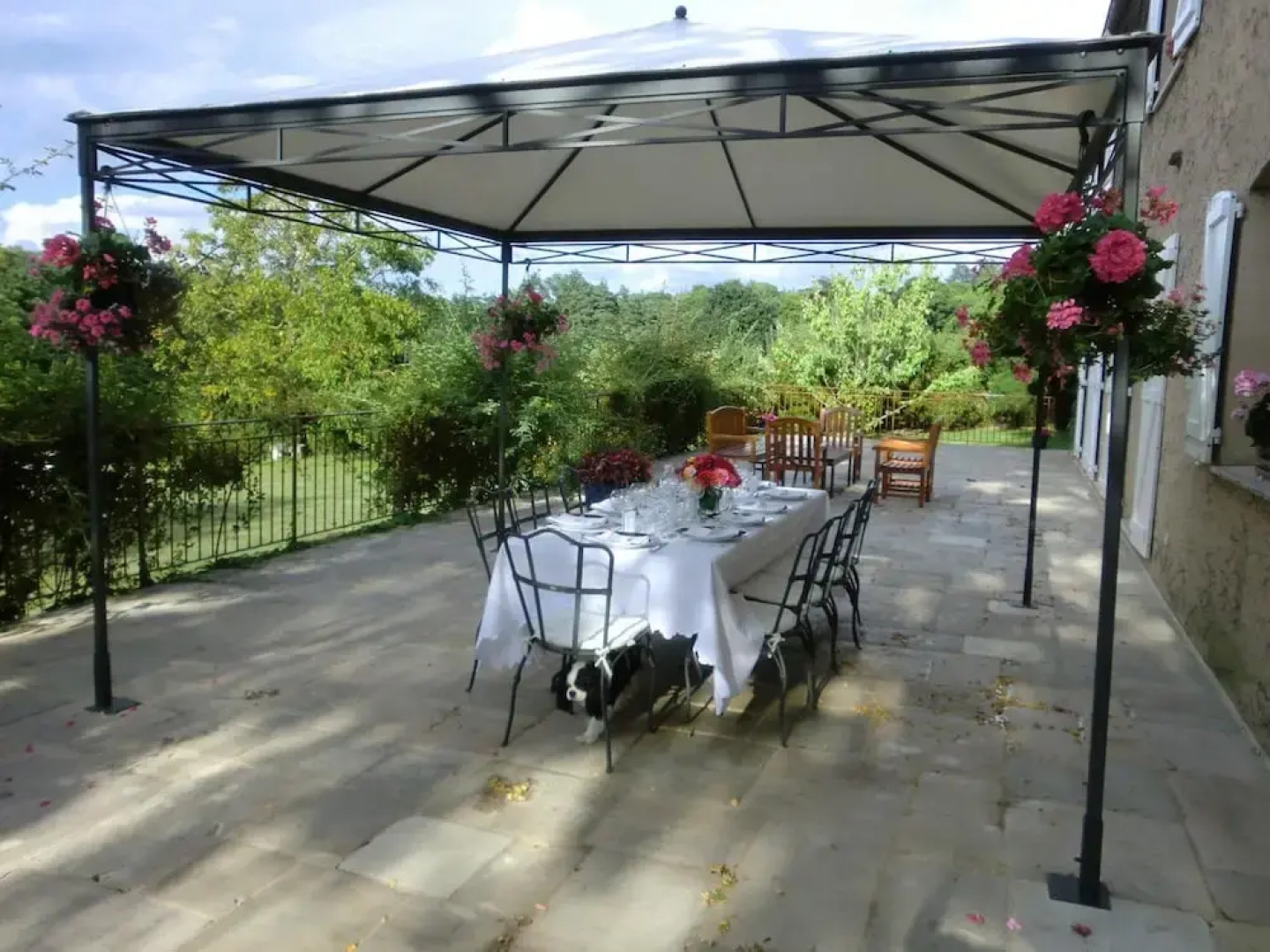 Le Petit Manoir Des Bruyeres