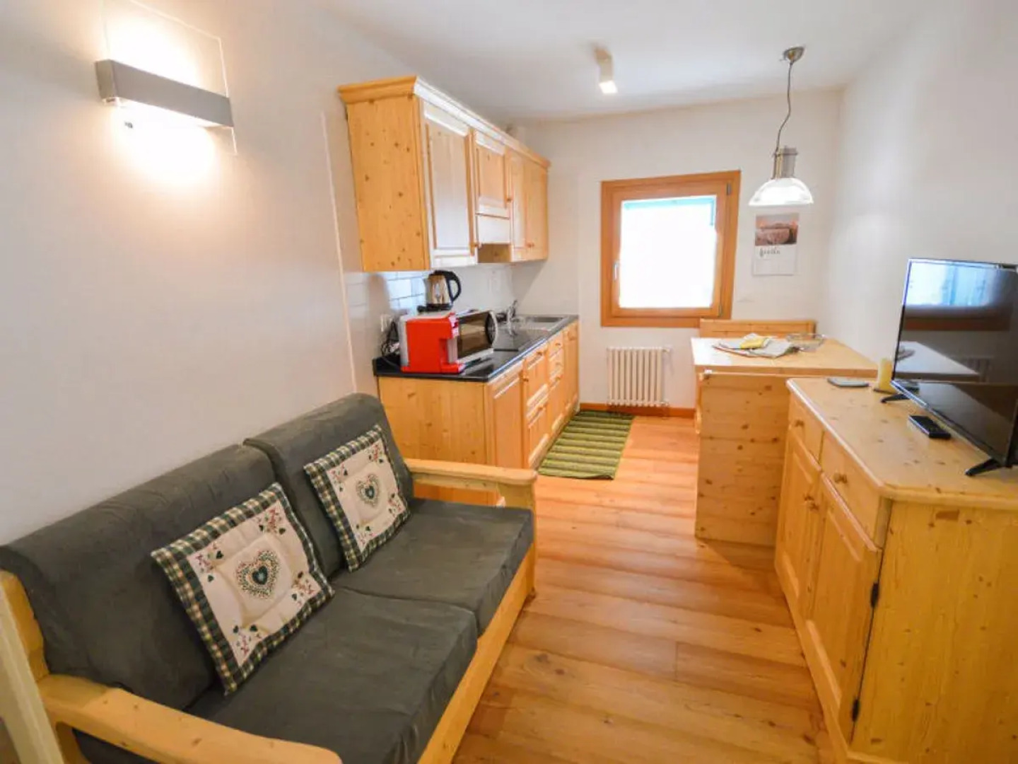 Cjase Fravins (RVO112)