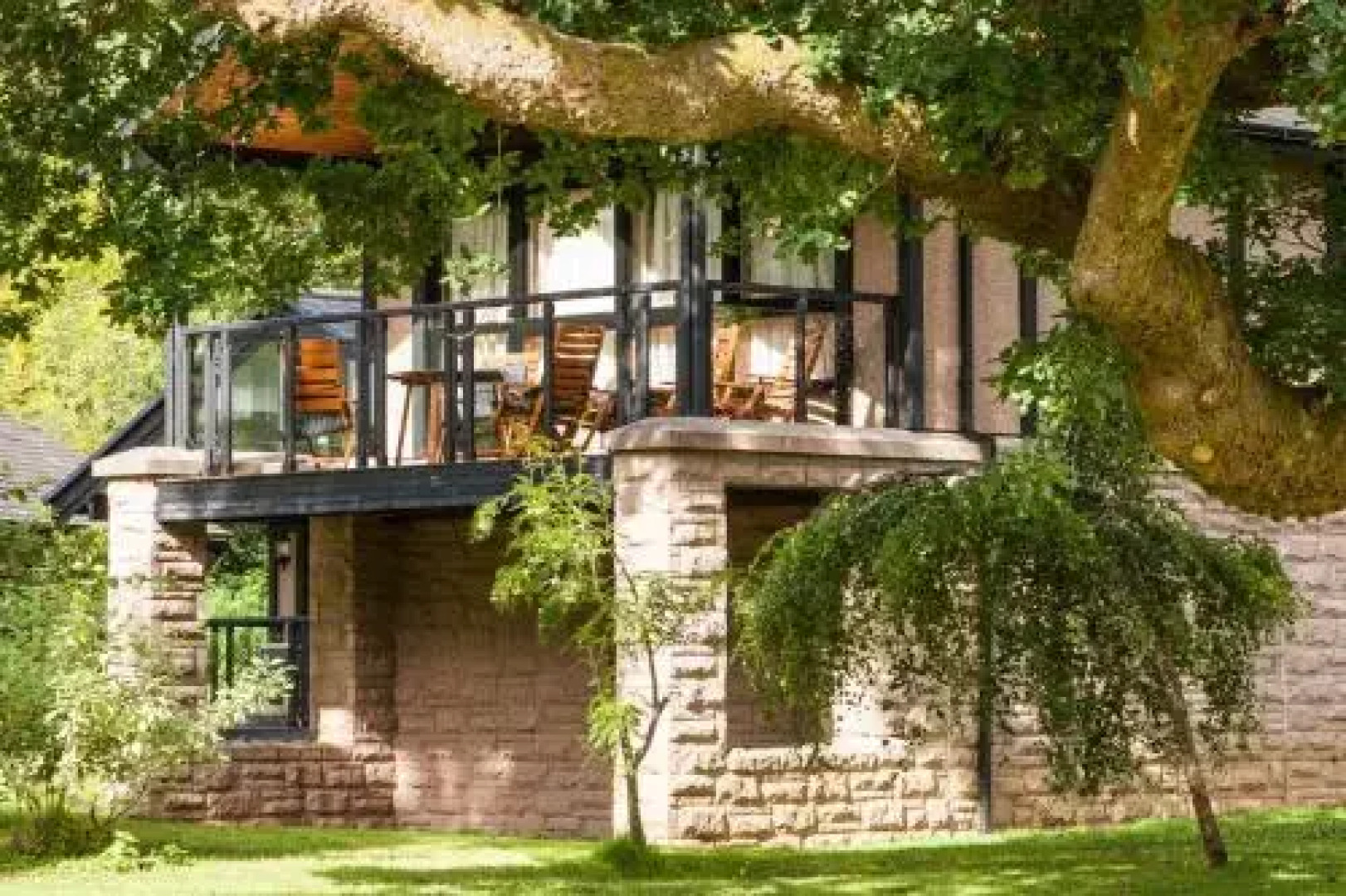 Cameron House Detached Lodge L1