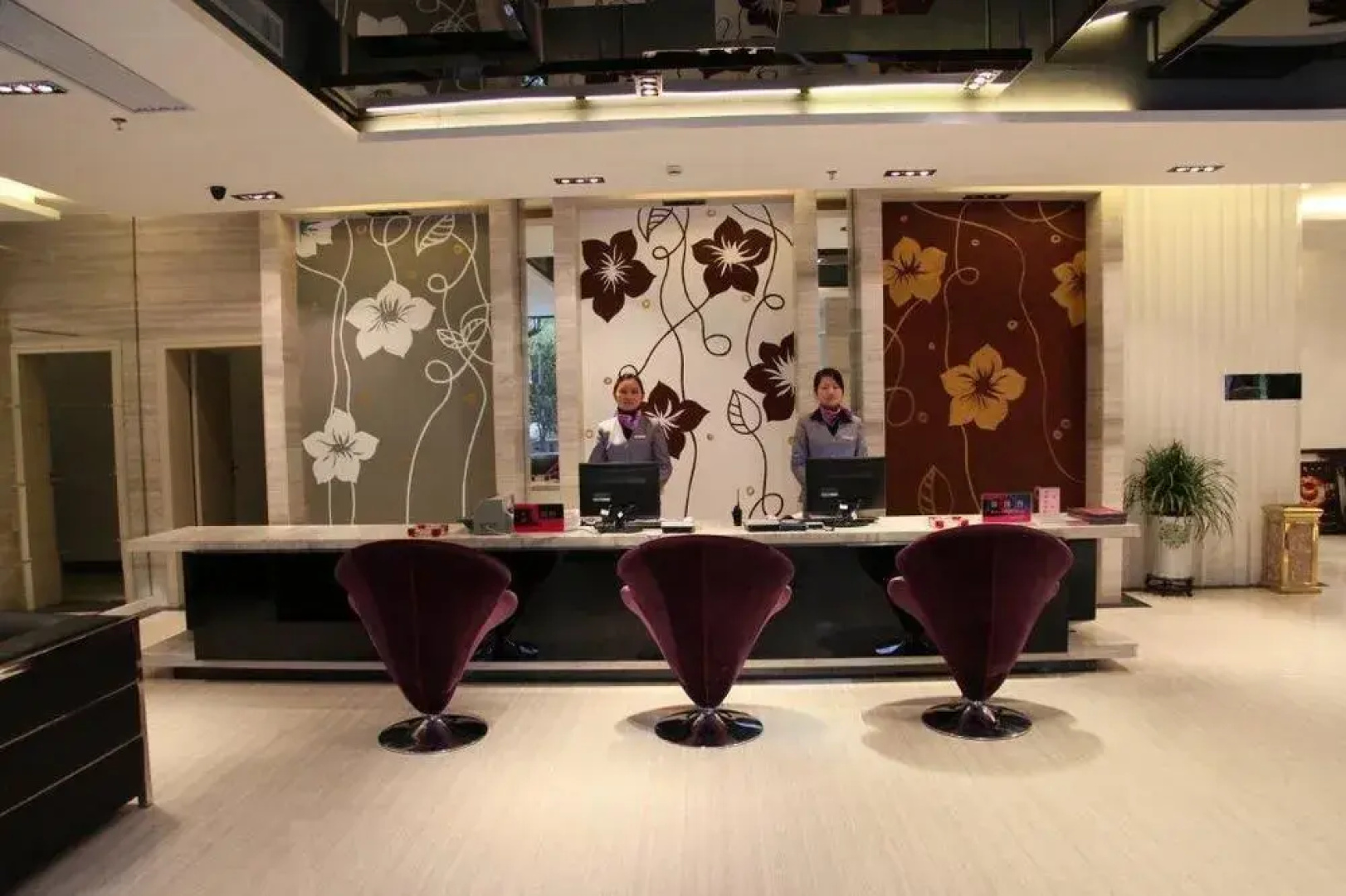 Xianning Sakura City Hotel
