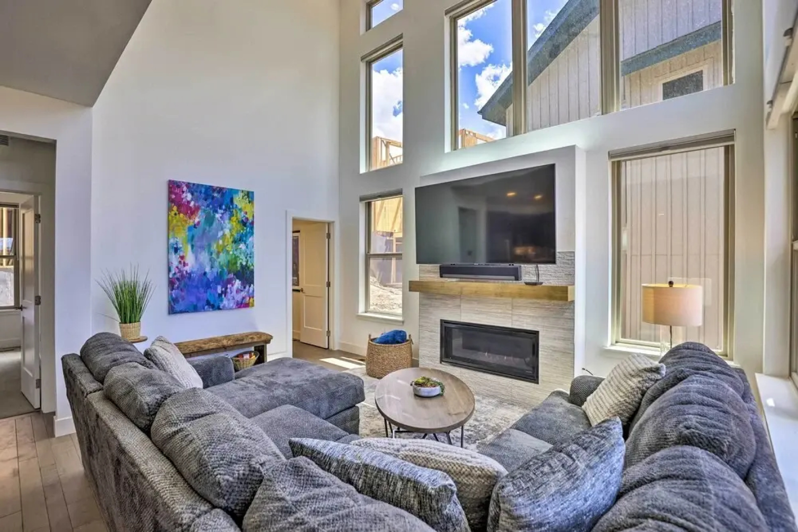 Modern Townhome < 4 Mi to Winter Park Resort!
