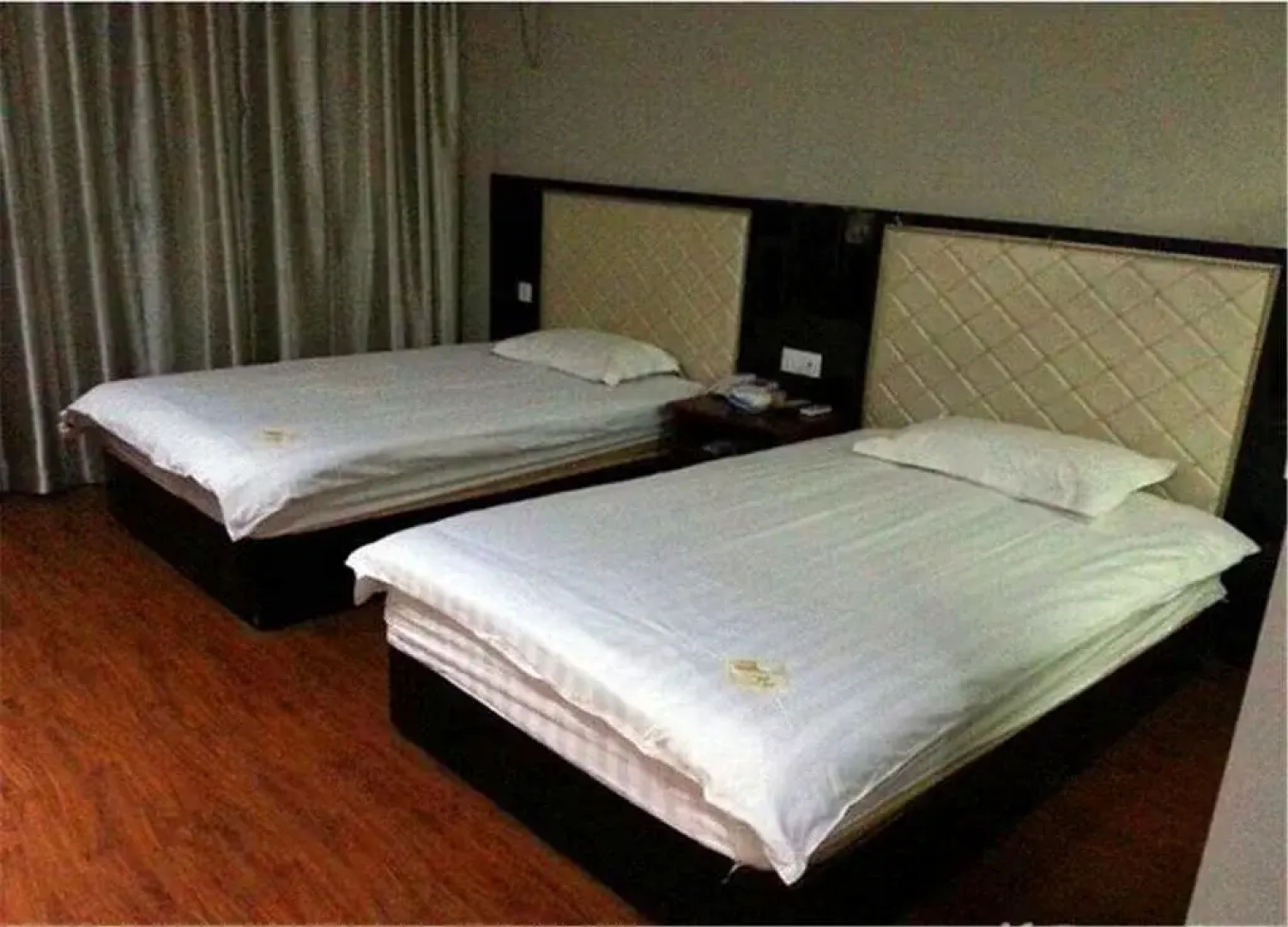 Guyuan Mingzhu Business Hotel