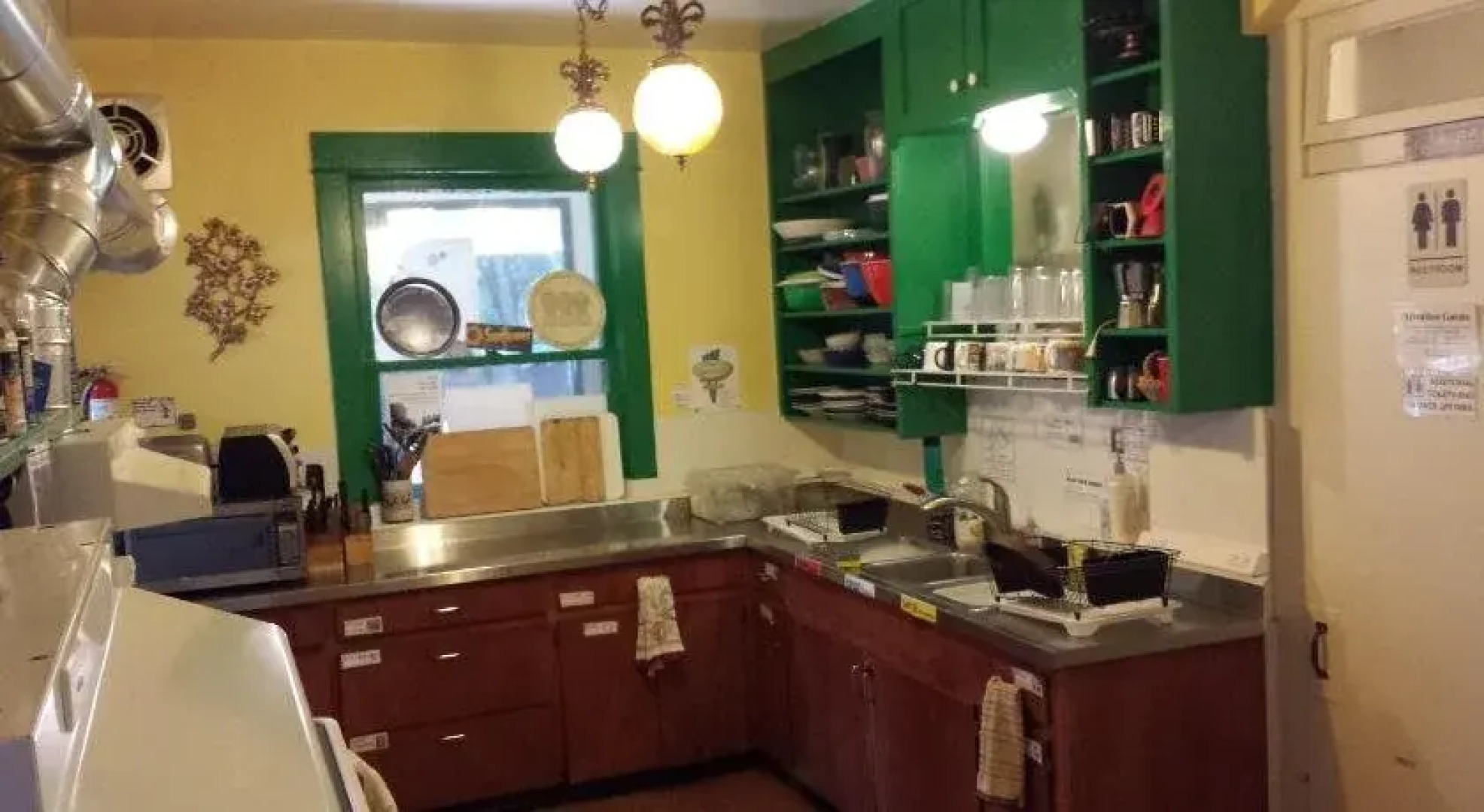 HI - Portland Hawthorne District Hostel