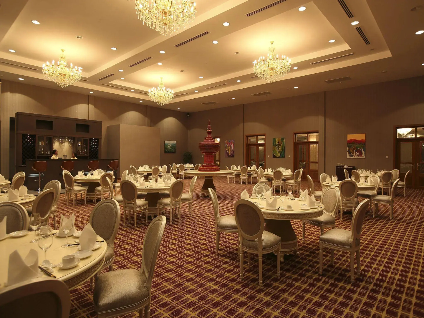 Horizon Lake View Resort Hotel