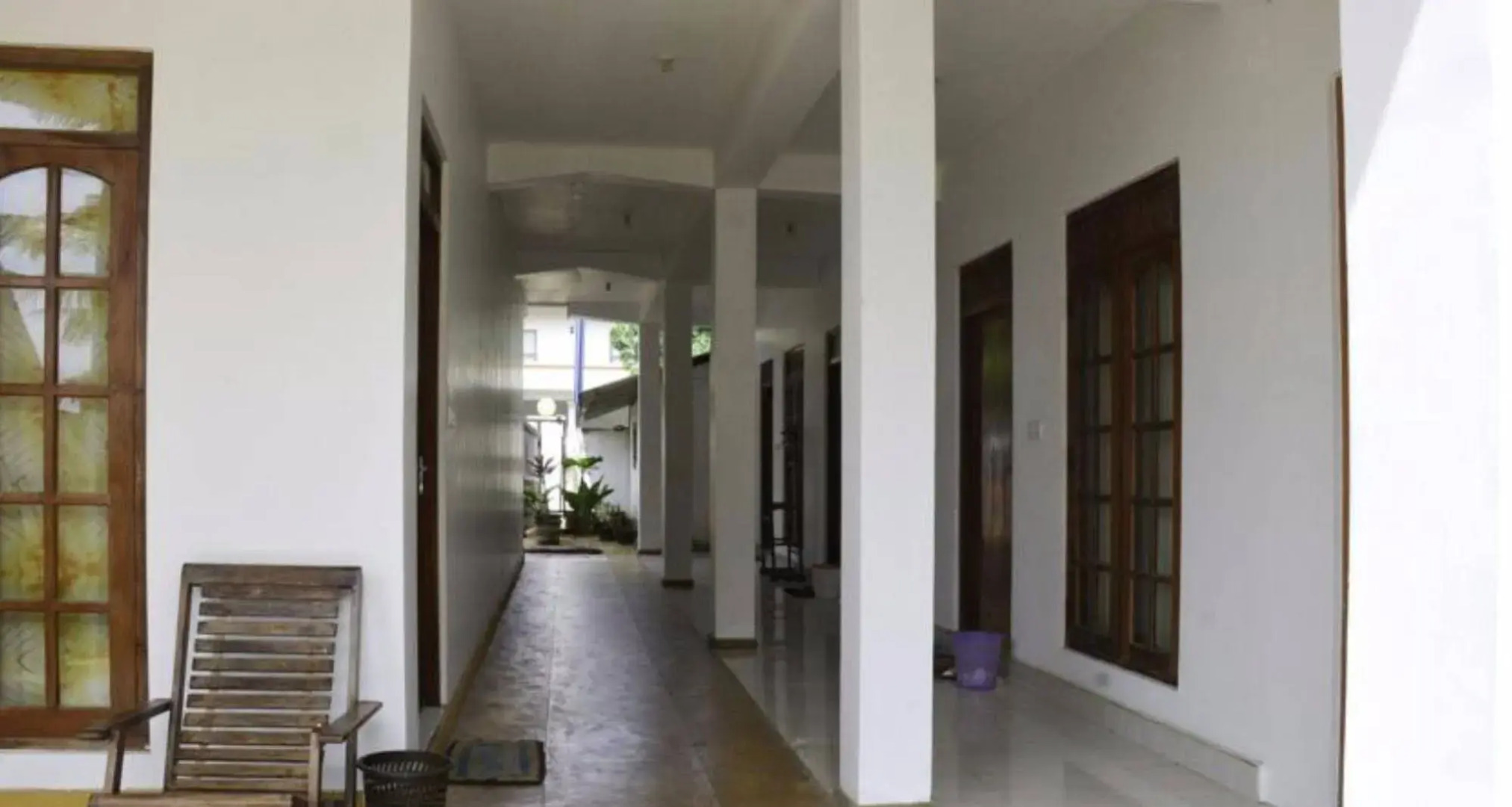 Vista Long Beach Guest House