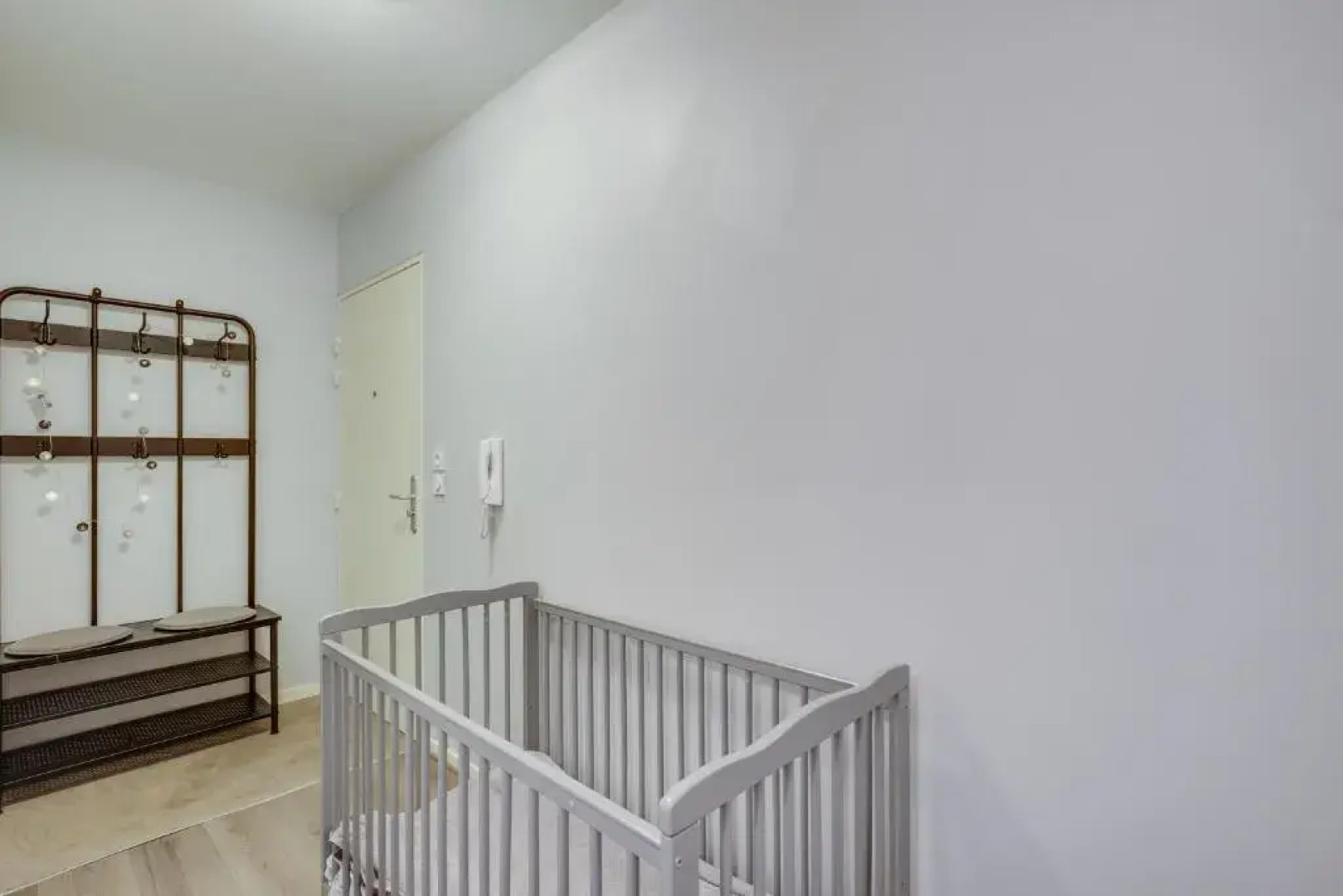 Chic apart with parking Southern Paris