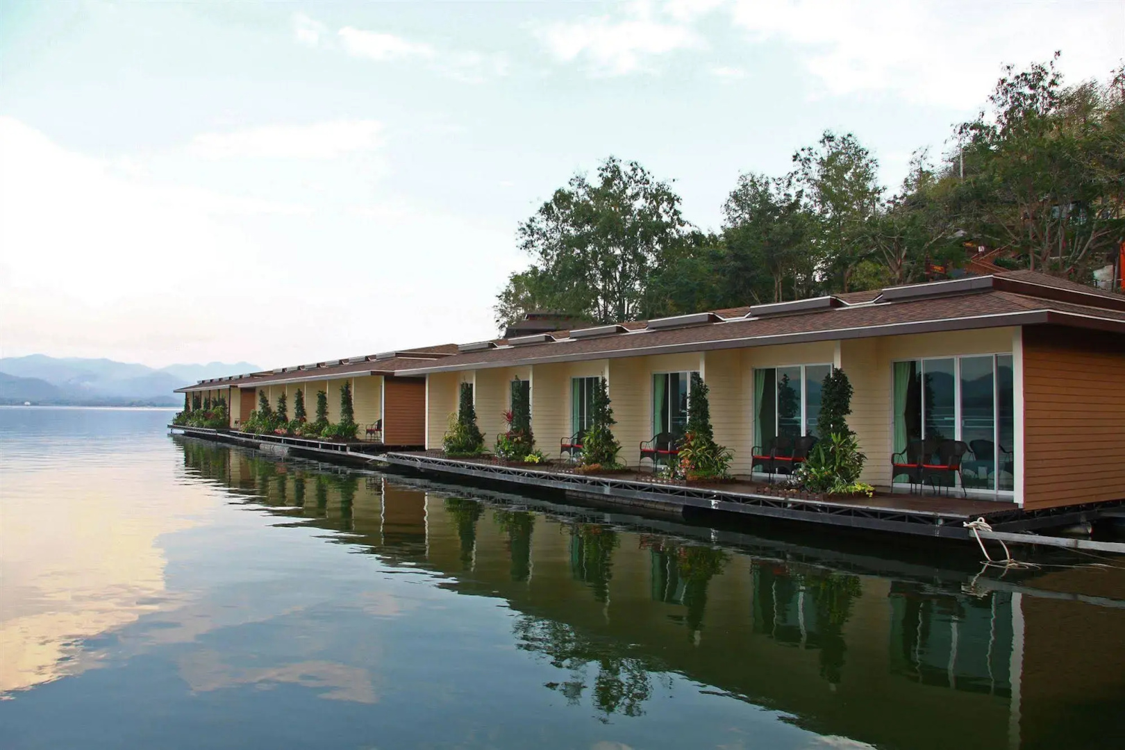 Raya Buri Resort