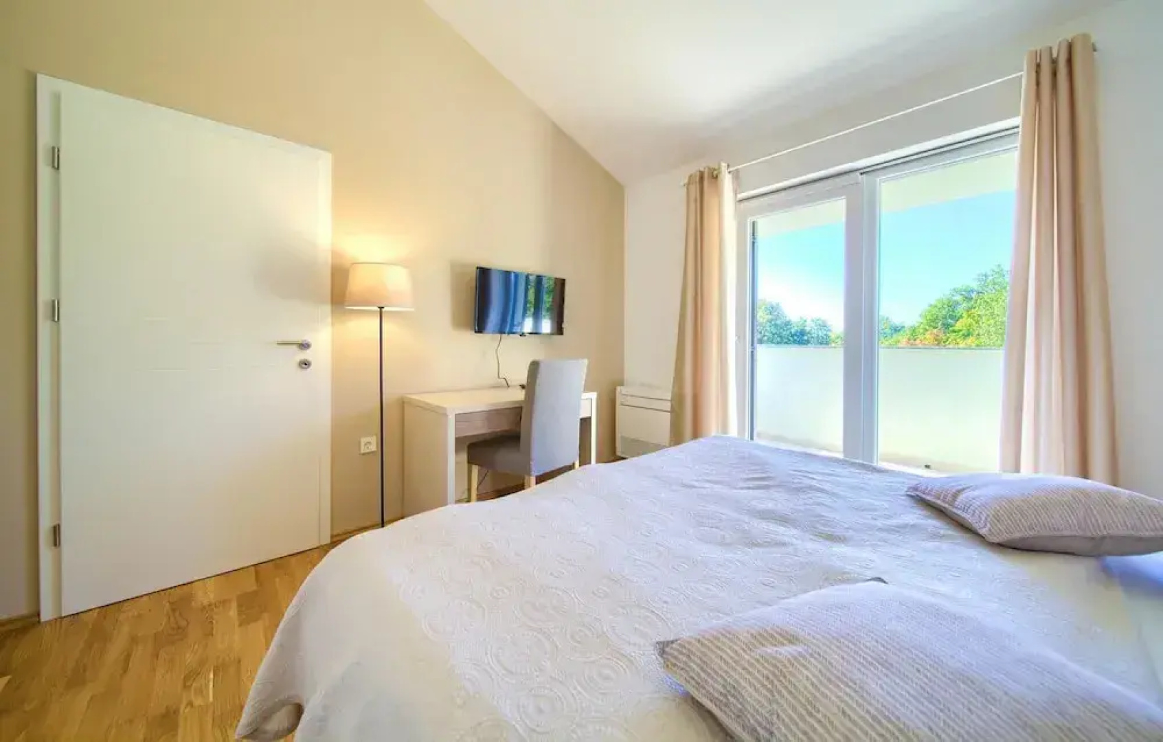 Beautiful Home in Vrbnik With Outdoor Swimming Pool, Wifi and 3 Bedrooms