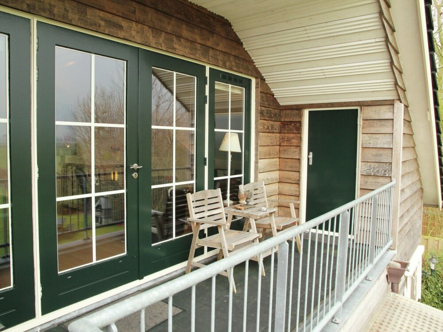 Luxury Holiday Home In Noordbeemster with Bubble Bath