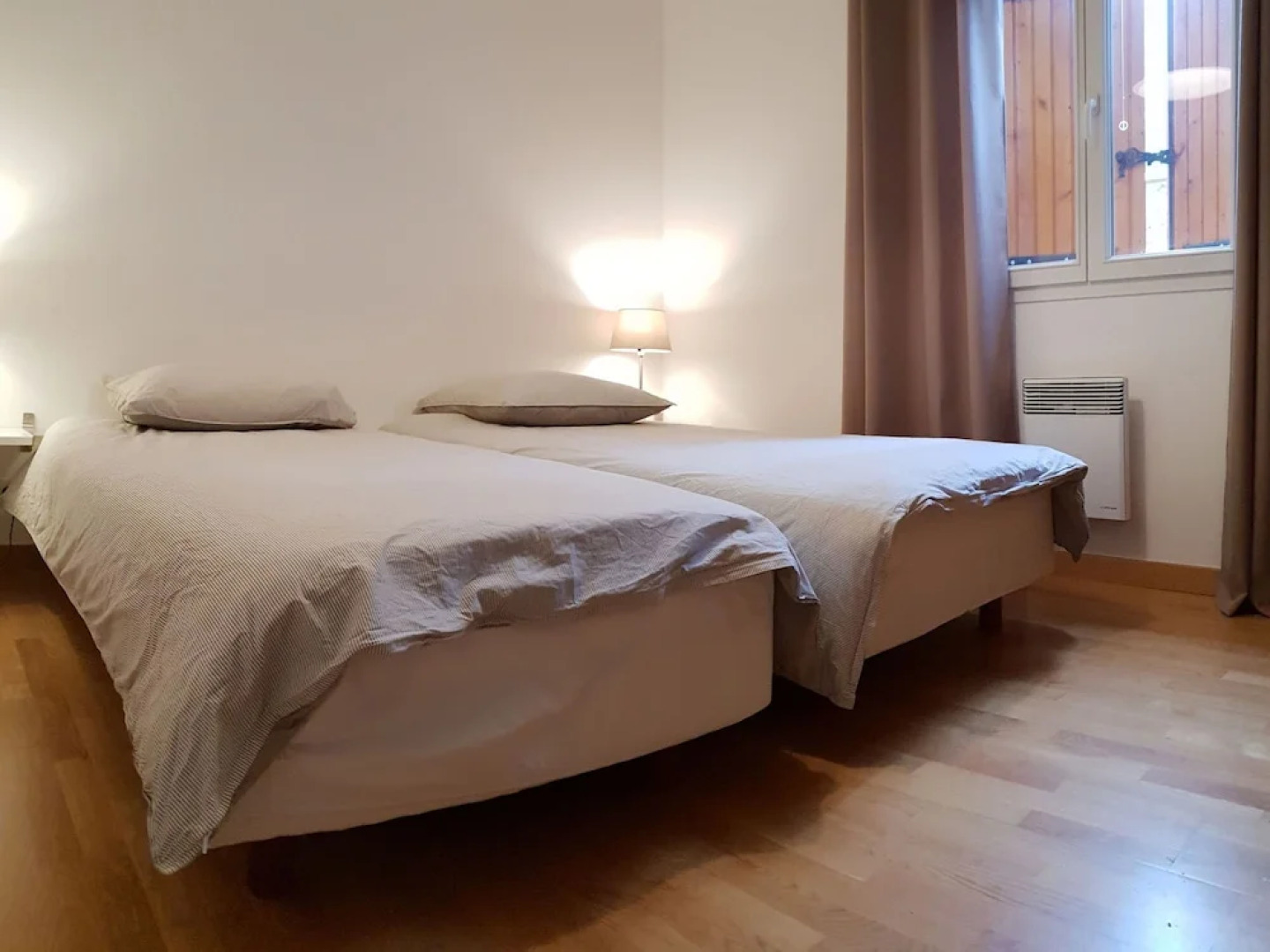 Quaint Villa in Saint-Andre-de-Roquepertuis with Pool