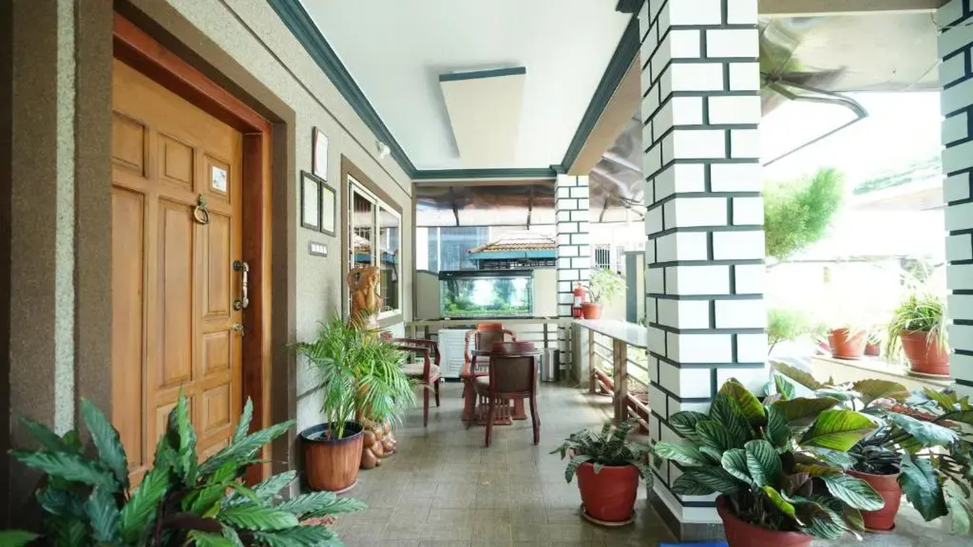 Srinikethana Home Stay with Swimming Pool