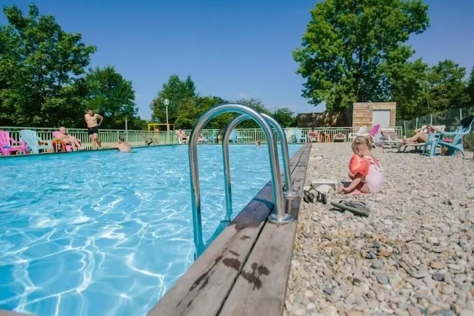 Camping les Plages de l'Ain