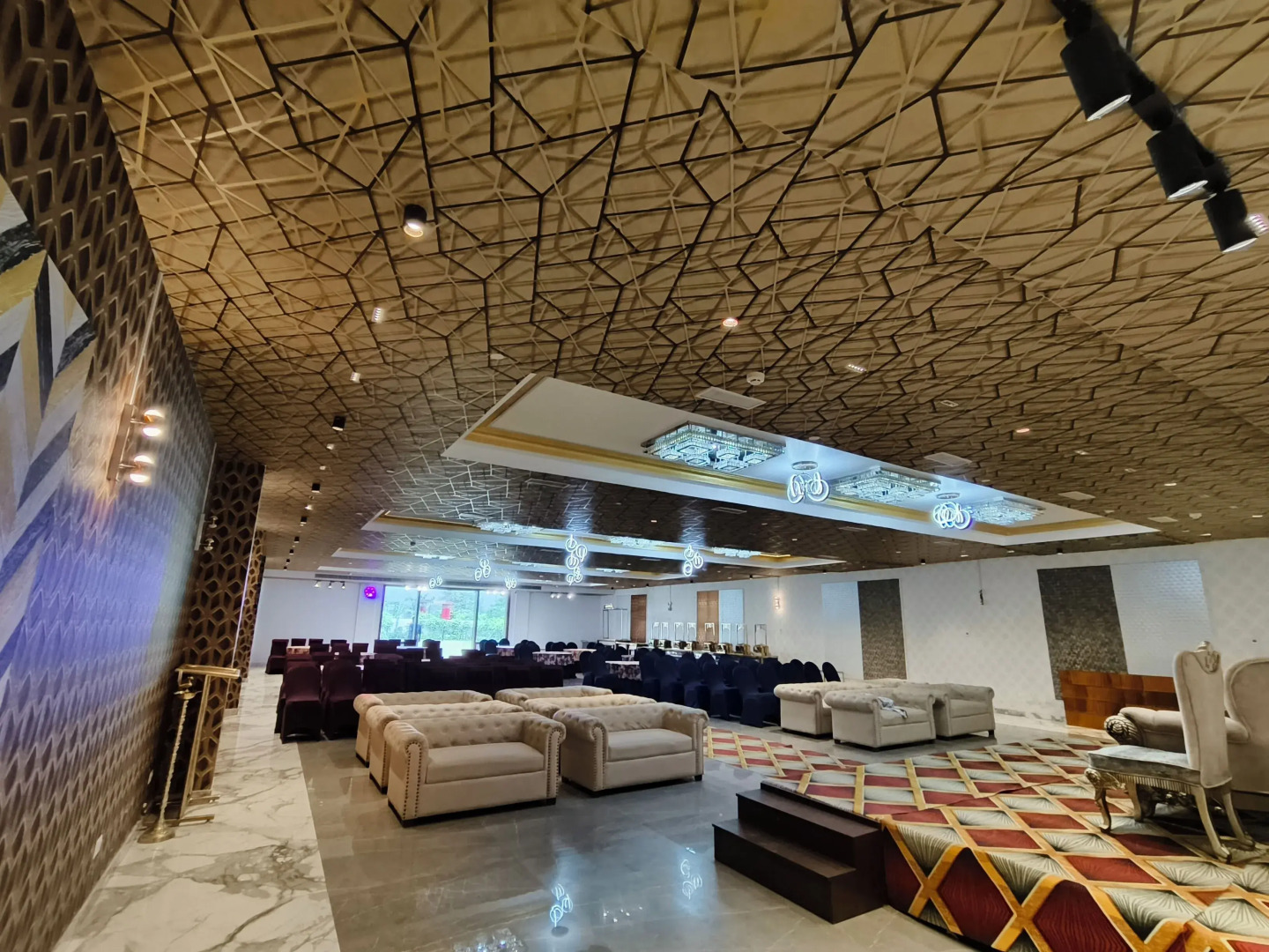 Bellazio Suites Hotel & Resort