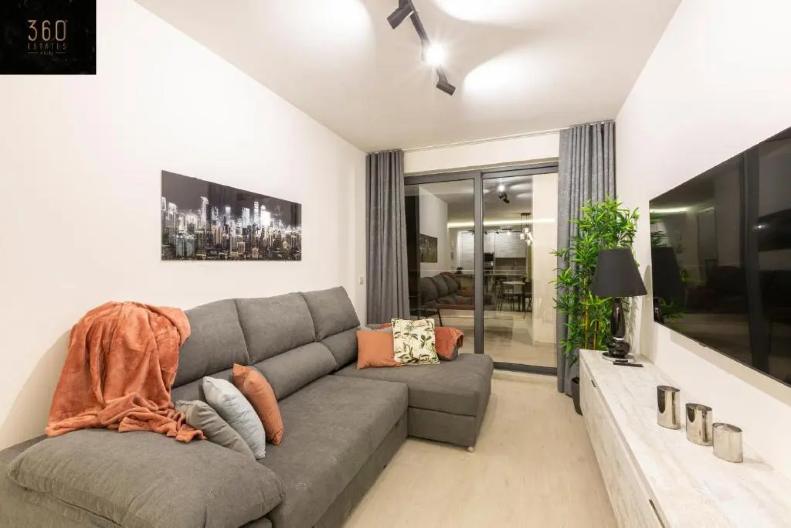 Cozy Brand new APT off Sliema Promenade & WIFI by 360 Estates