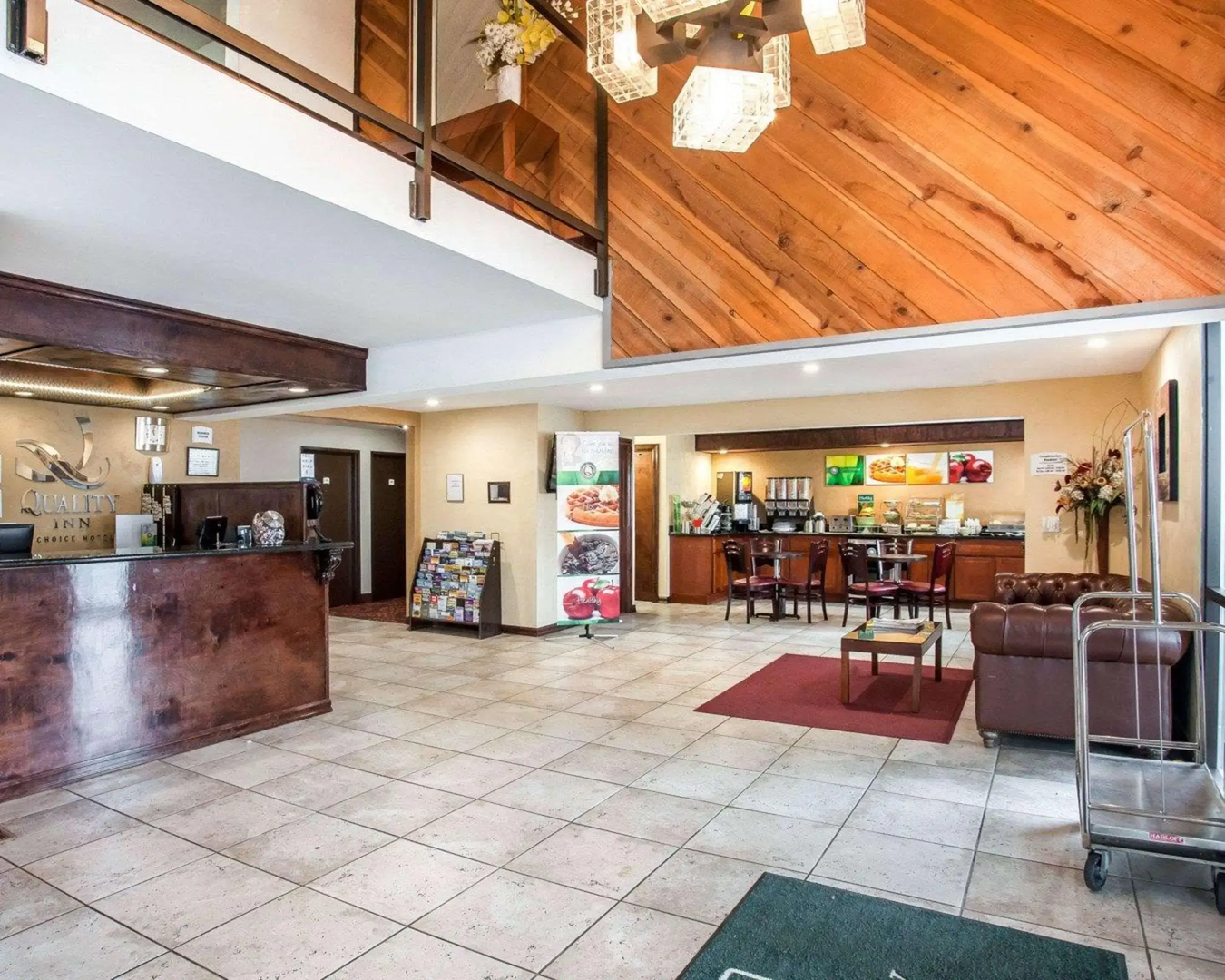 Okanogan Inn & Suites