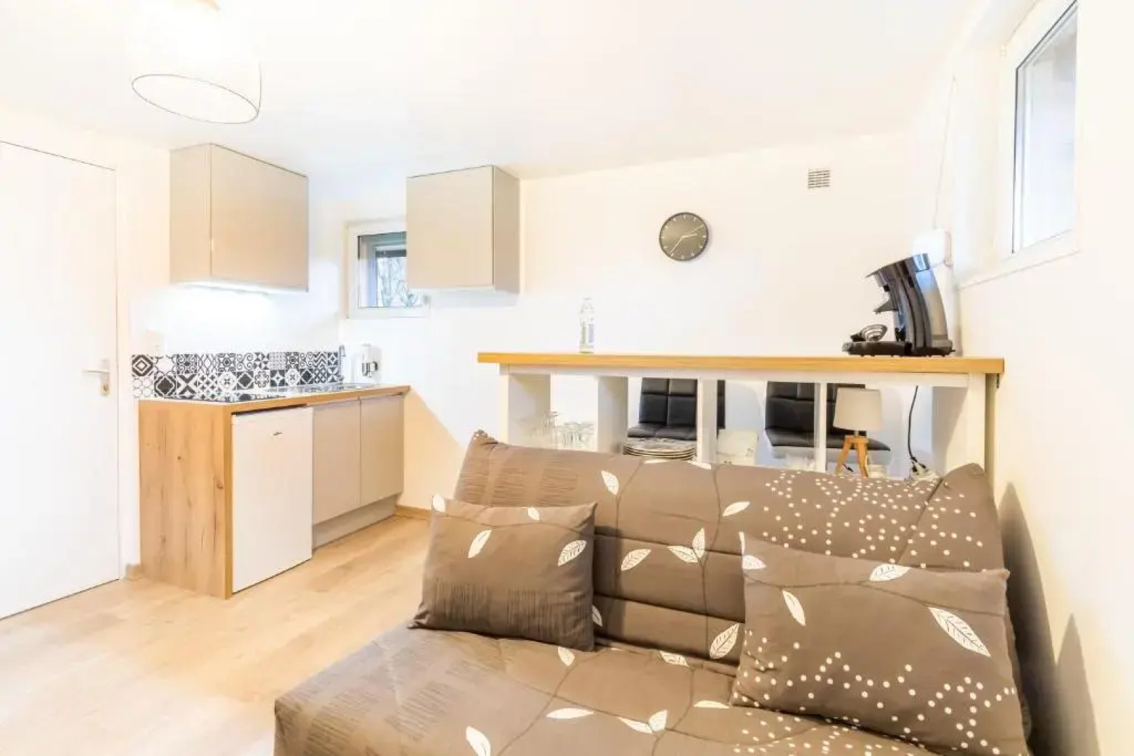 4 - Le studio Pontissalien - Parking Privatif