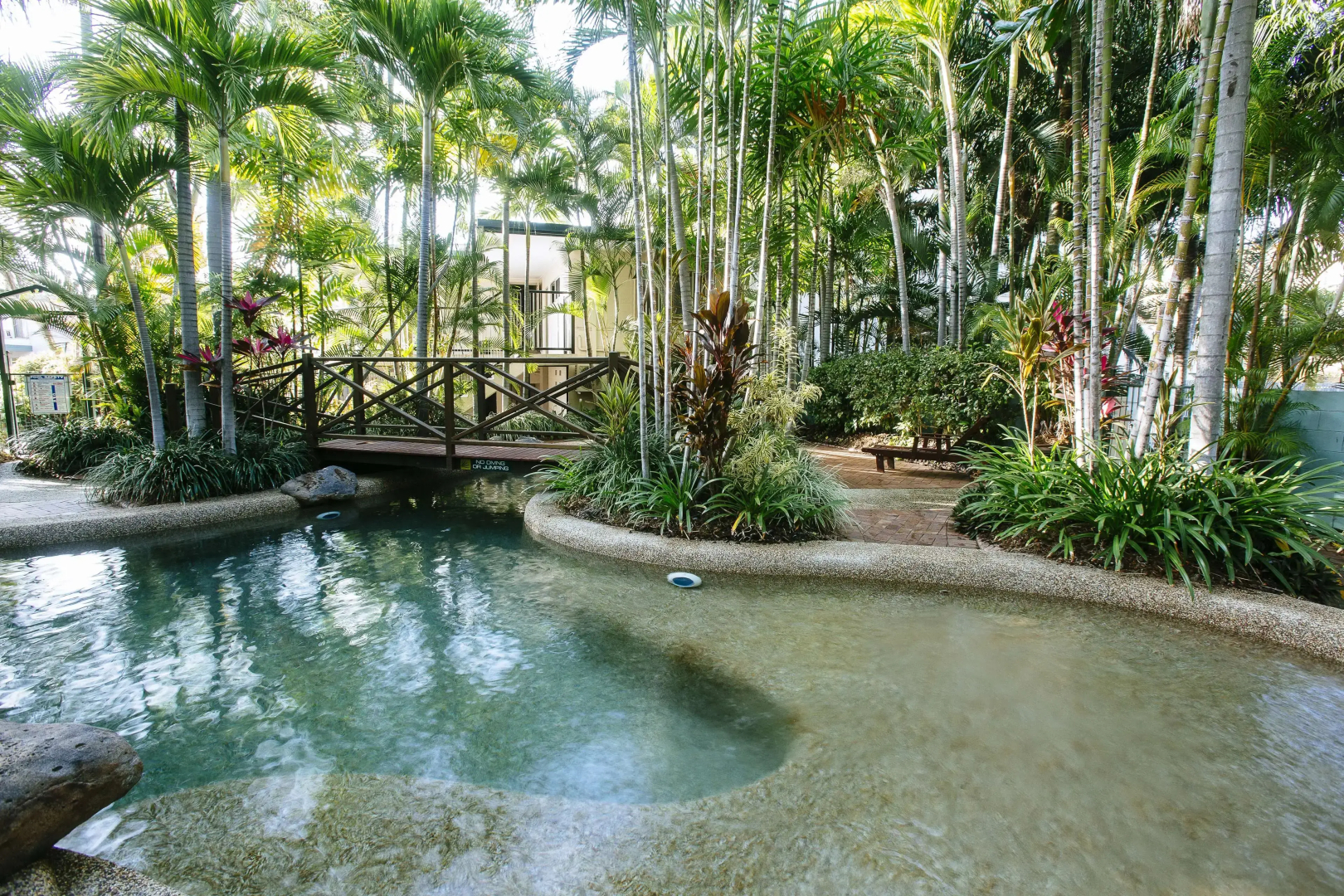 City Oasis Inn Townsville, SureStay Collection by BW