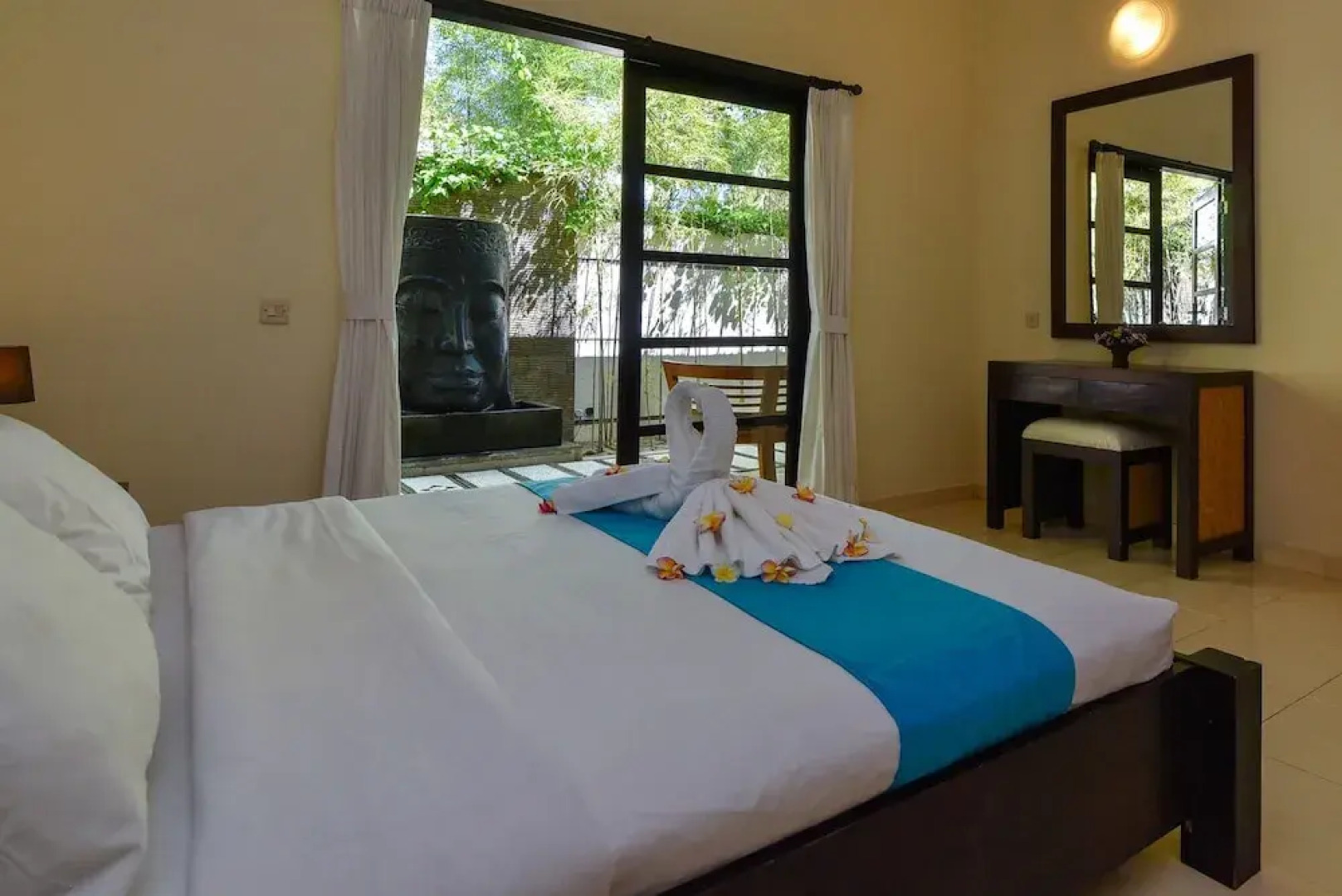 Villa Lovina Beach 1