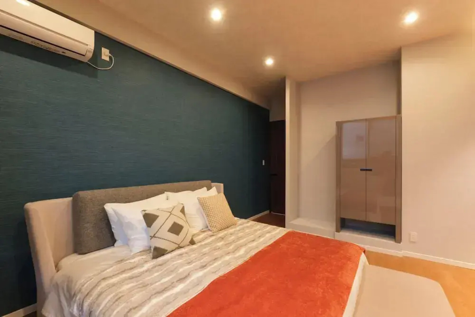 Preciojite Chigasaki by Tranova