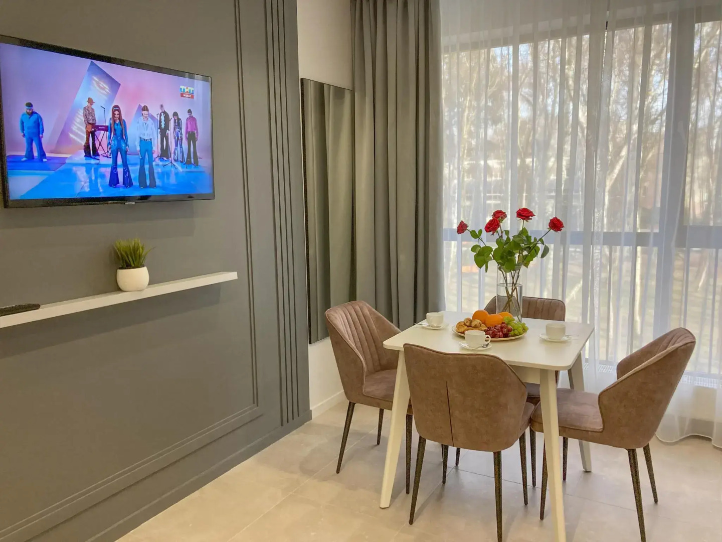 Sun City Apartments (Сан Сити Апартментс) на улице Ленина 52