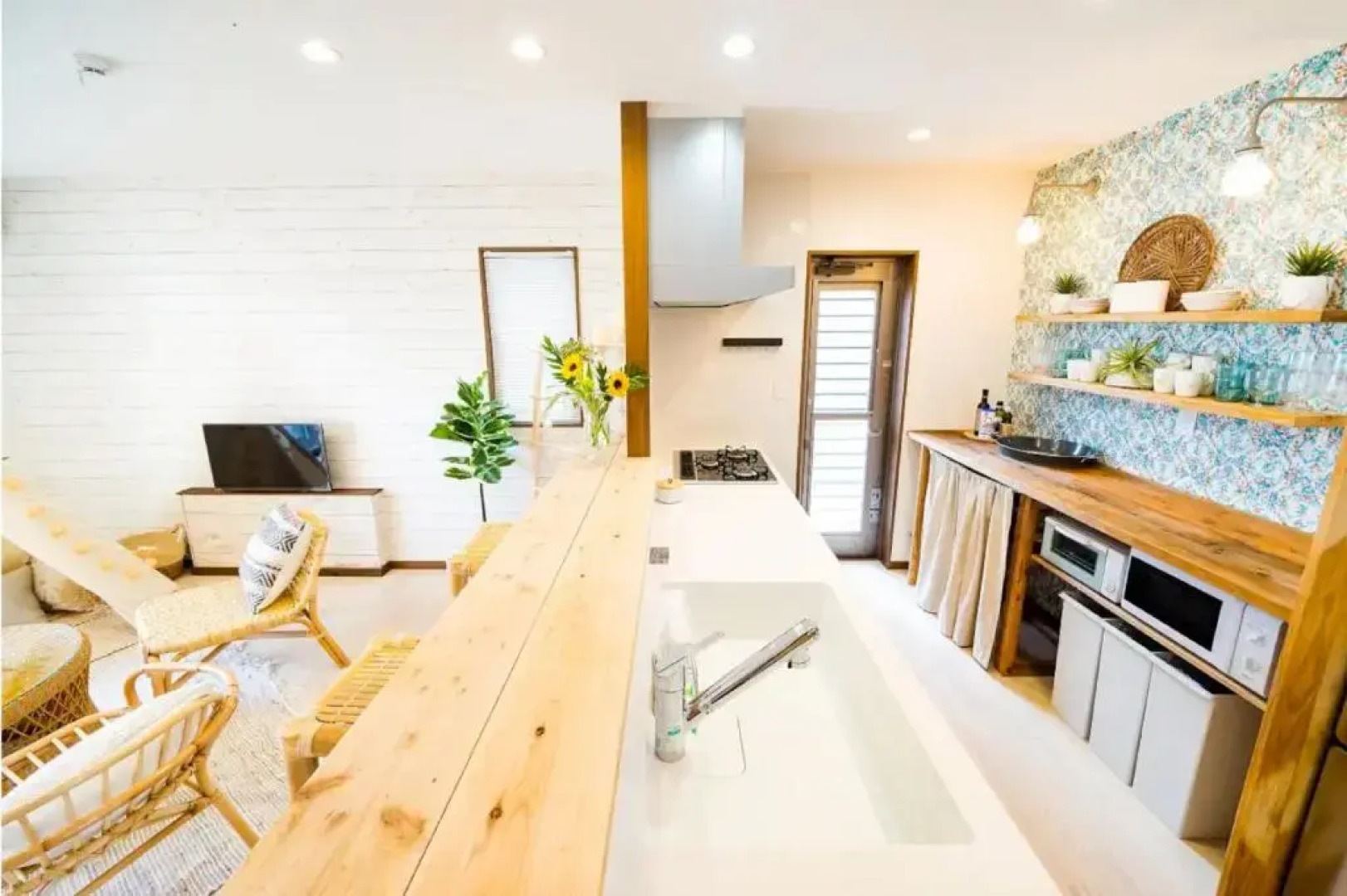 Shisa Terrace Ginoza