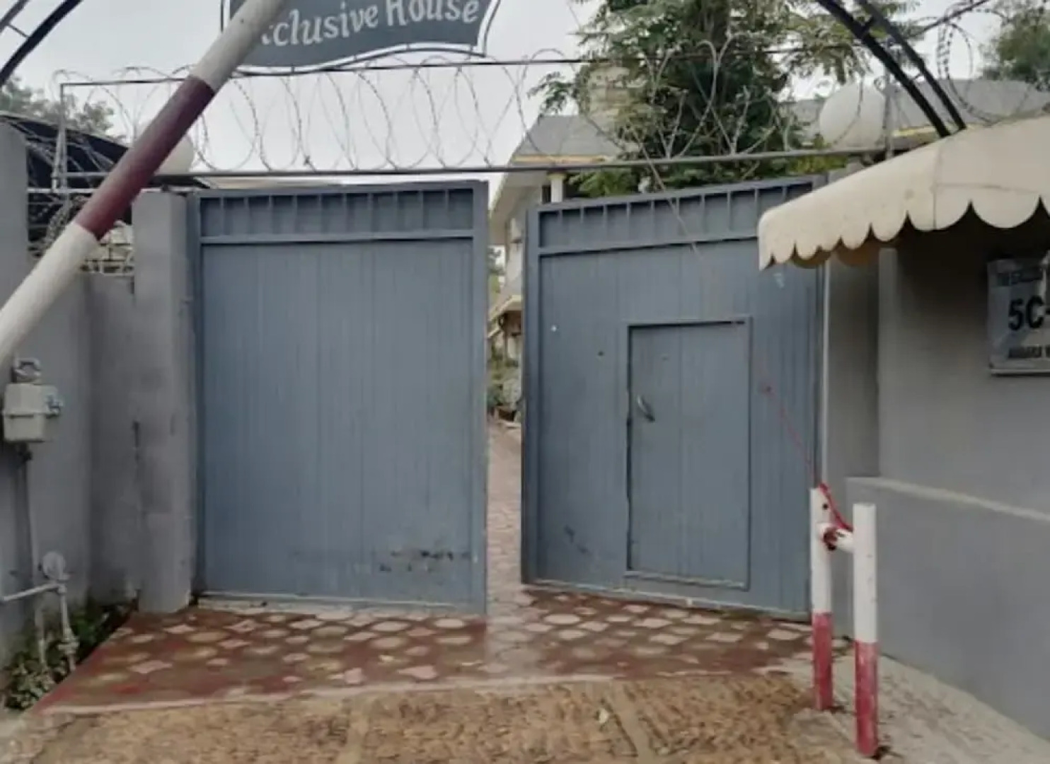 The Exclusive House